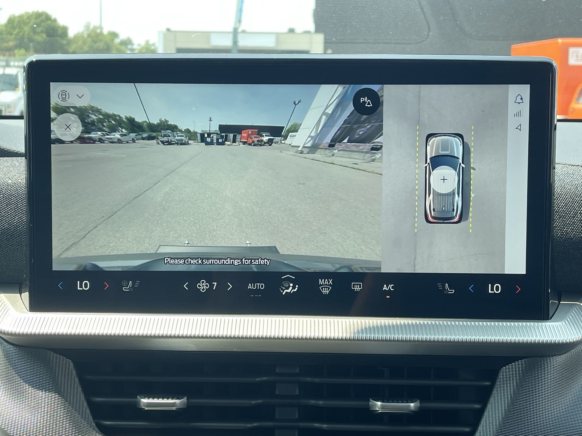 2025 Ford Explorer in Toronto, Ontario