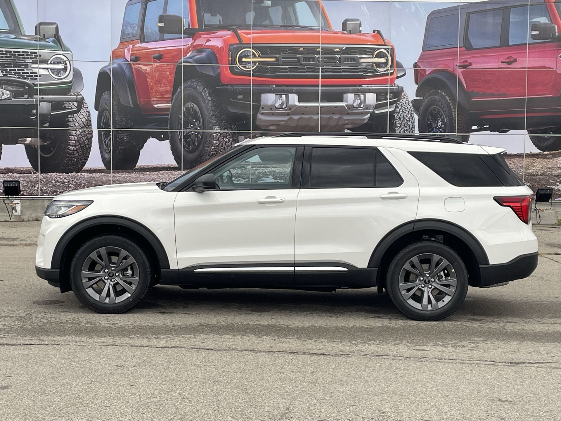 2025 Ford Explorer