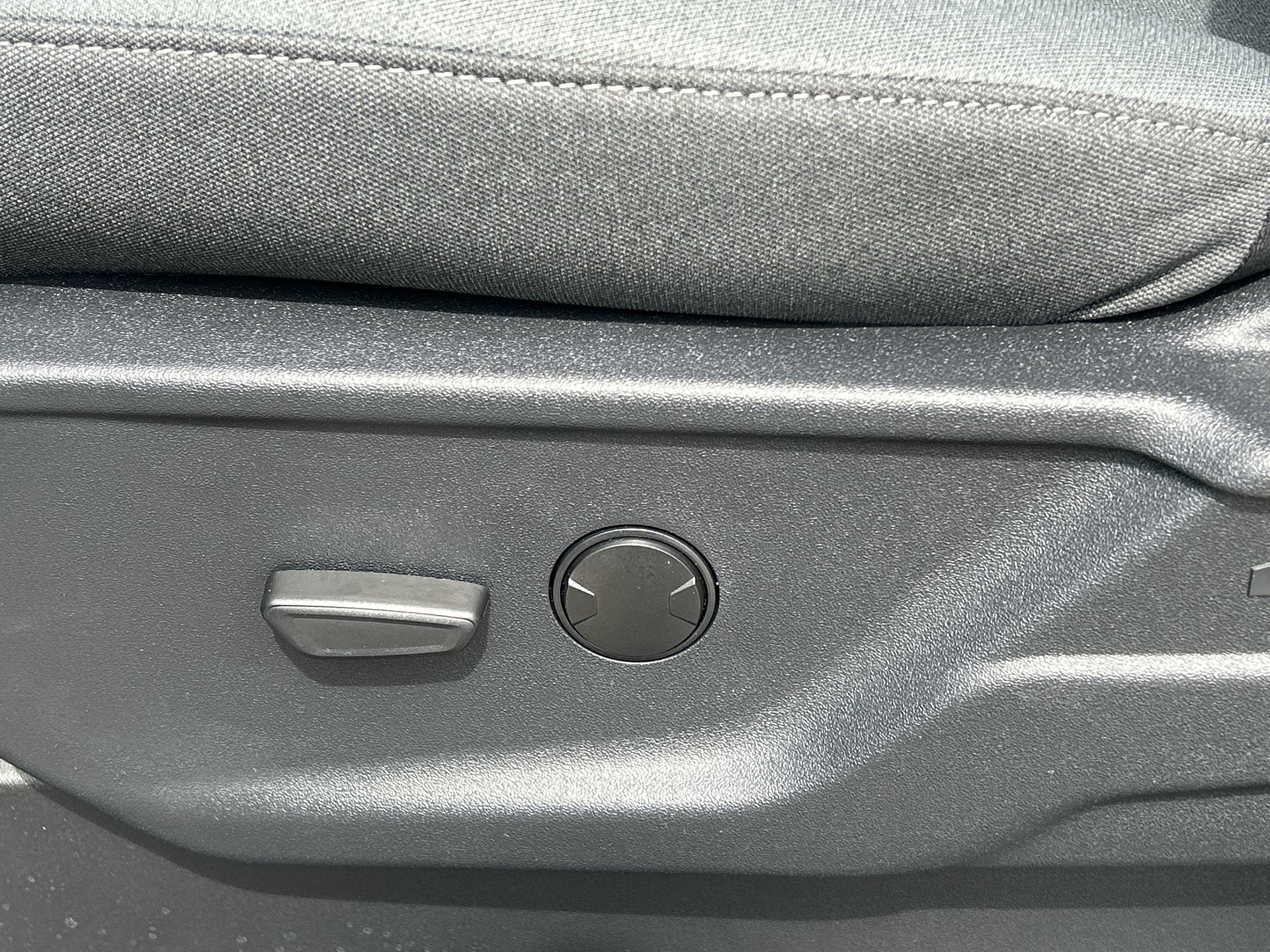 2025 Ford F-150 Lightning in Toronto, Ontario