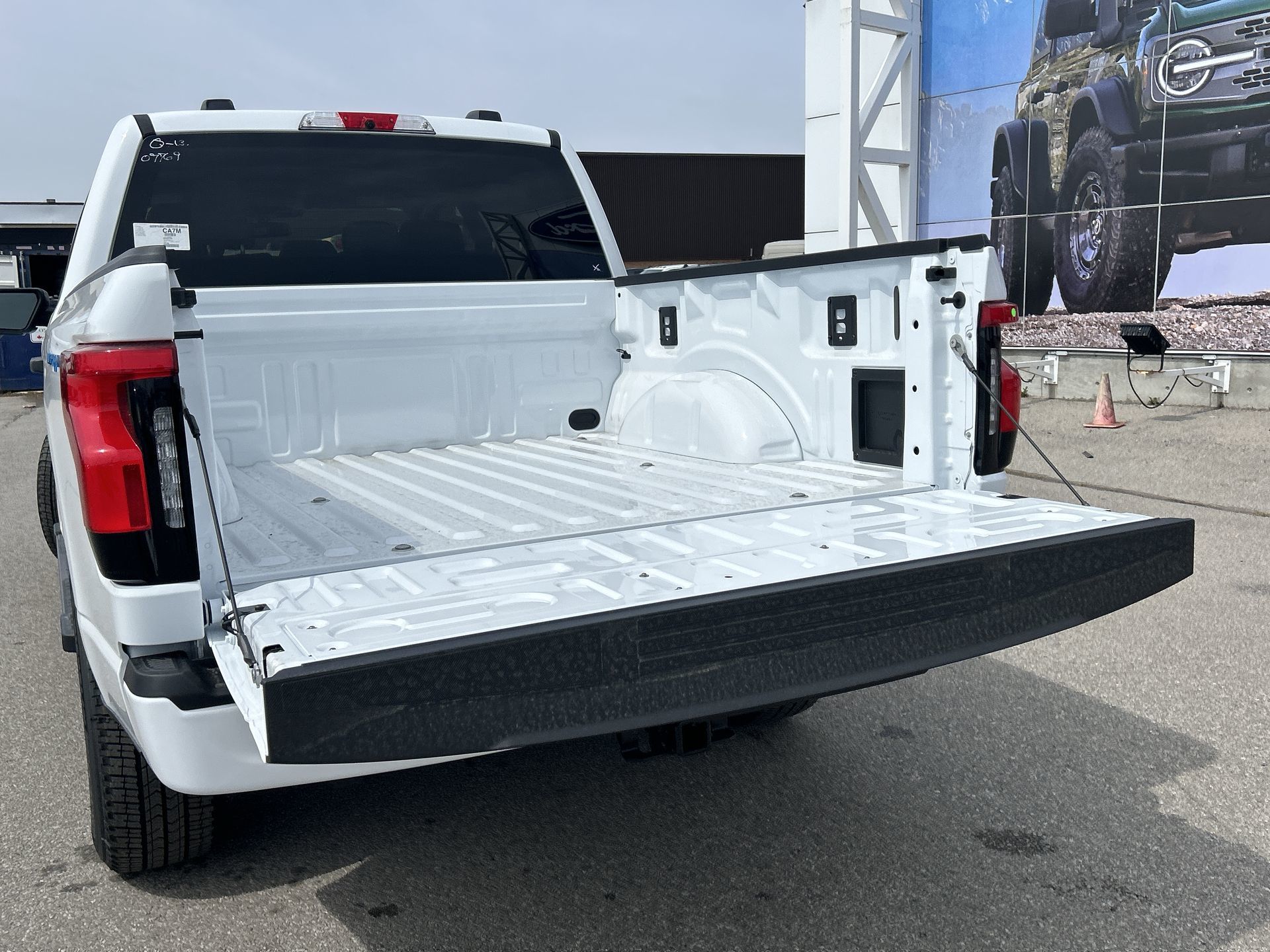 2025 Ford F-150 Lightning in Toronto, Ontario