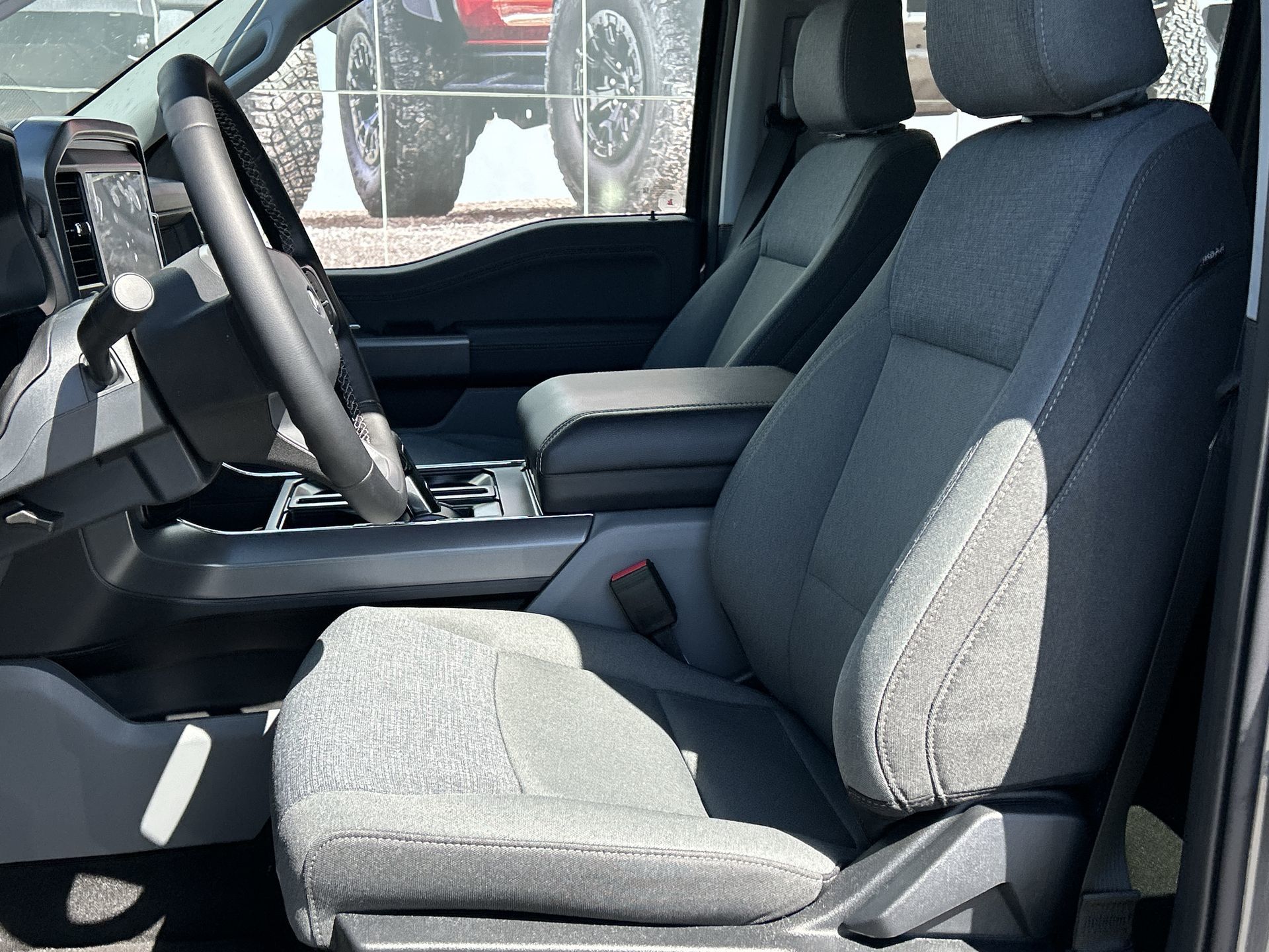 2025 Ford F-150 Lightning in Toronto, Ontario