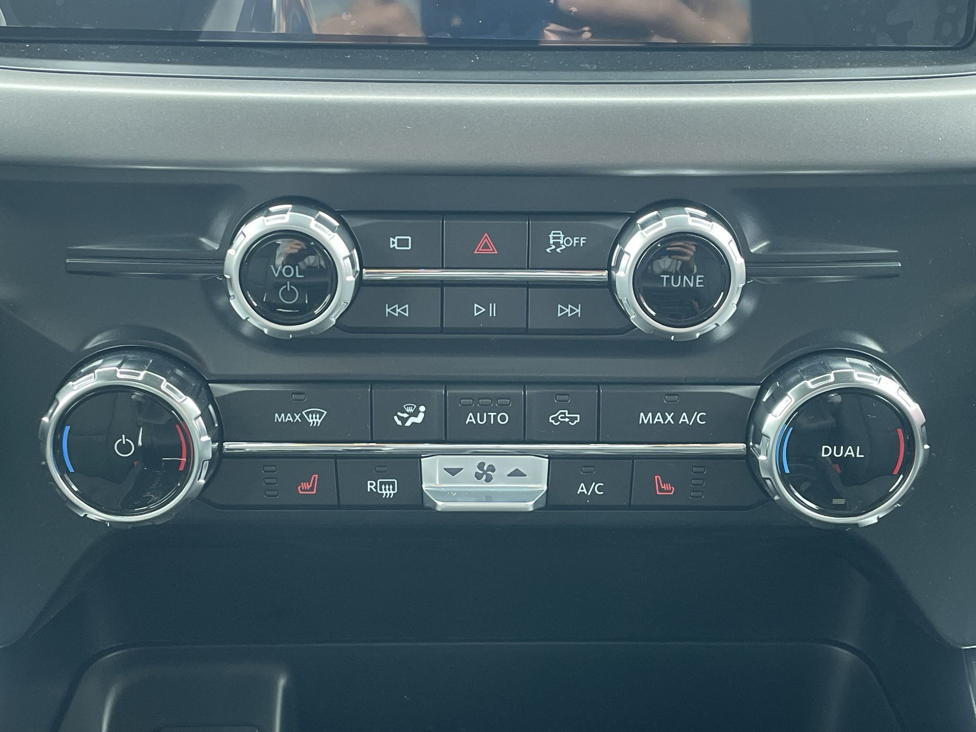 2025 Ford F-150 Lightning in Toronto, Ontario
