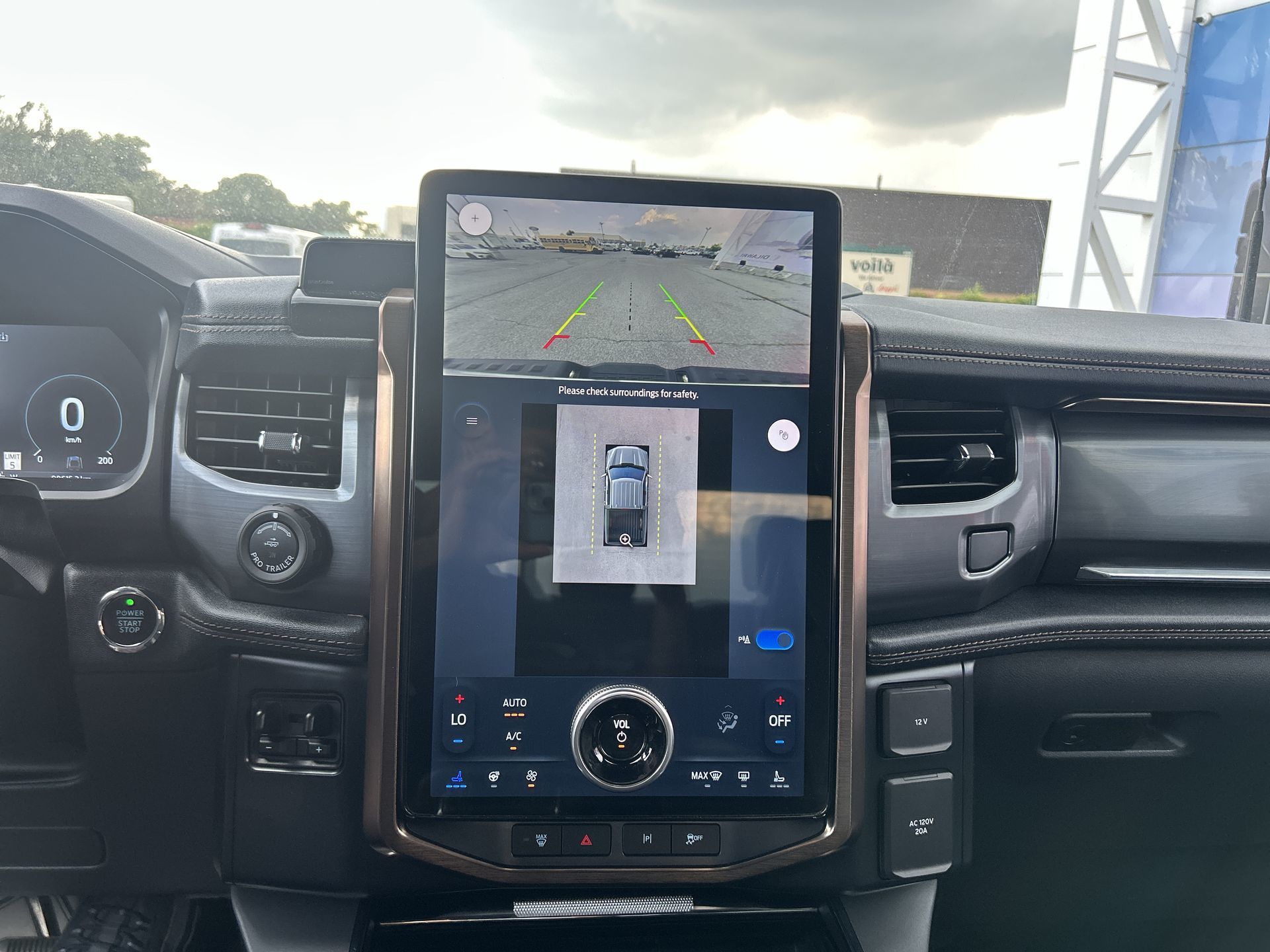 2022 Ford F150 Lightning