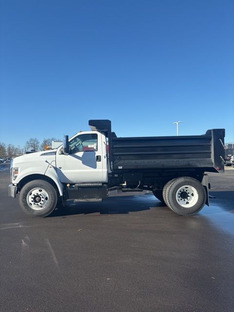 2027 Ford F650 in Toronto, Ontario