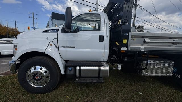 2027 Ford F650