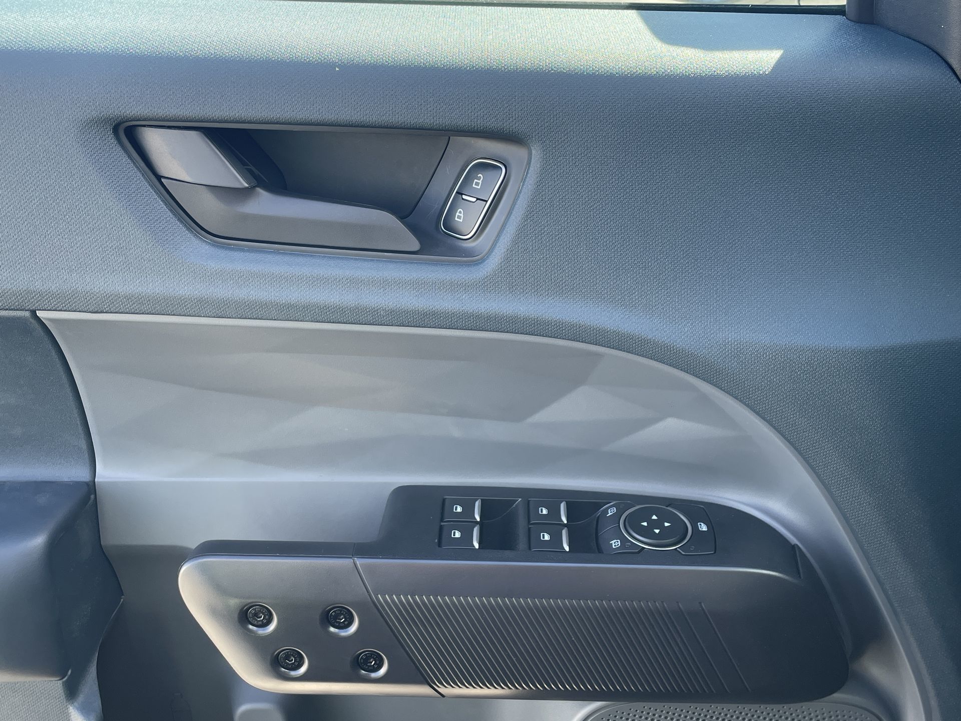 2025 Ford MAVERICK HYBRID in Toronto, Ontario