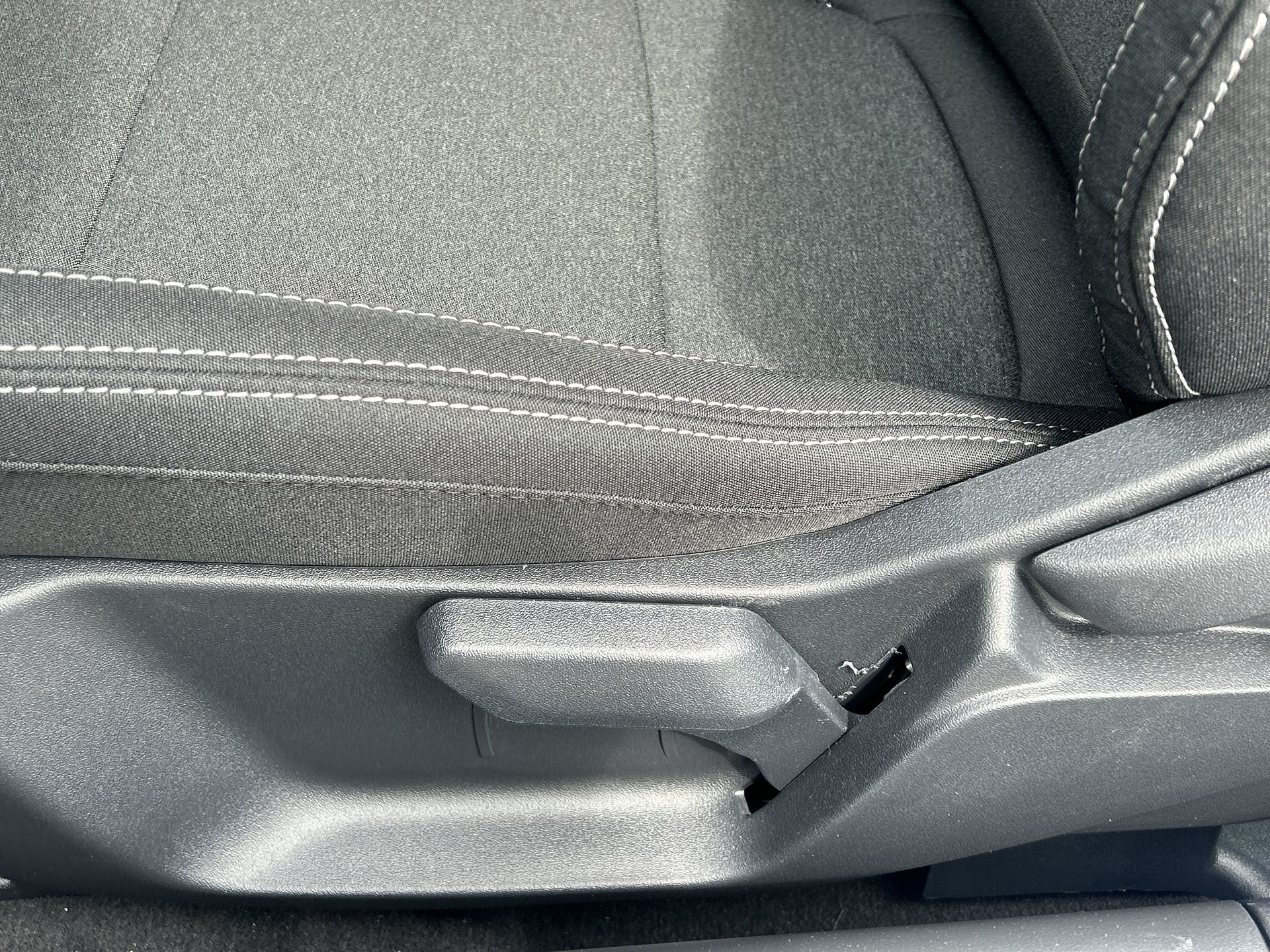 2025 Ford MUSTANG FASTBACK