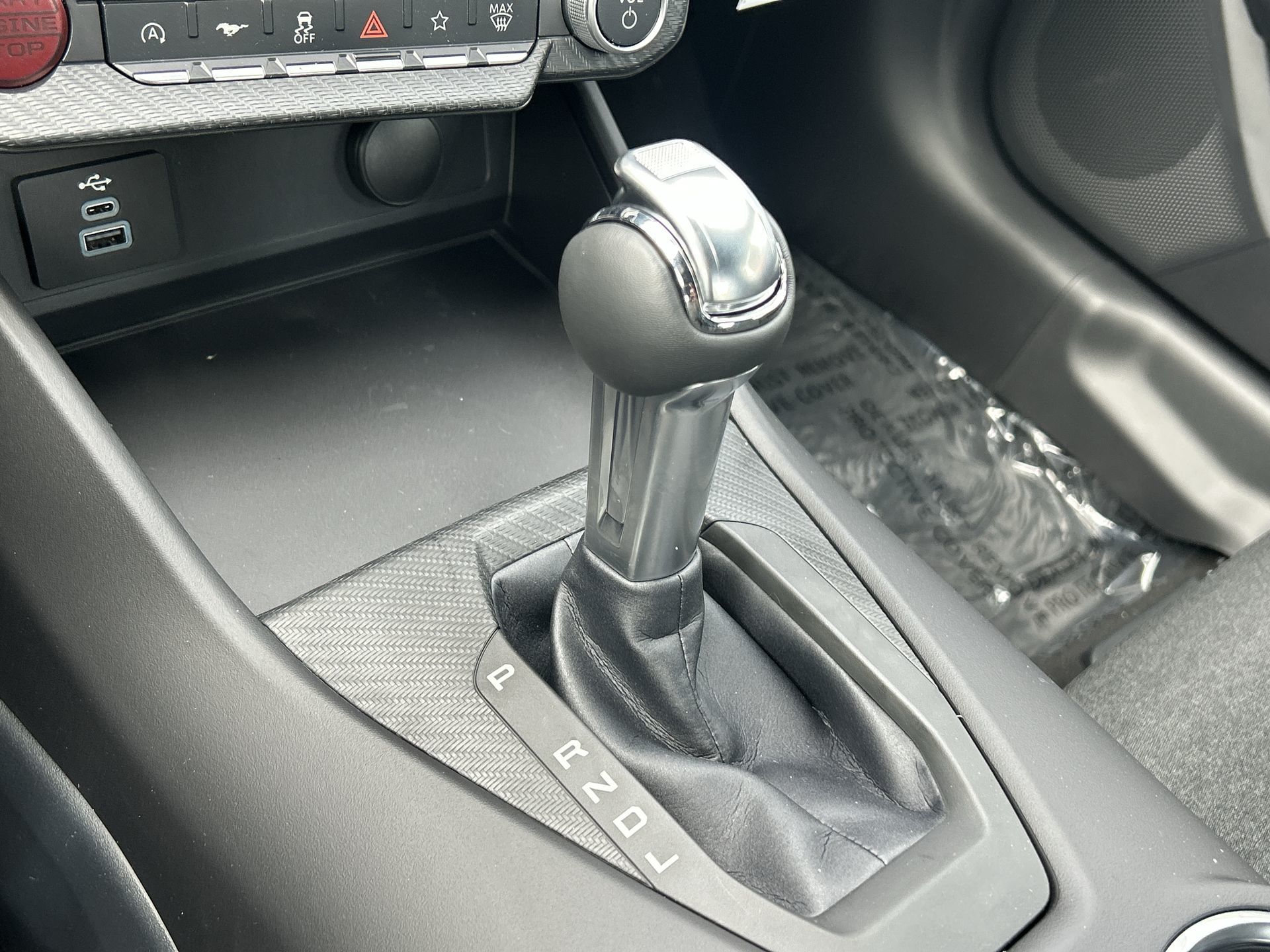 2025 Ford MUSTANG FASTBACK