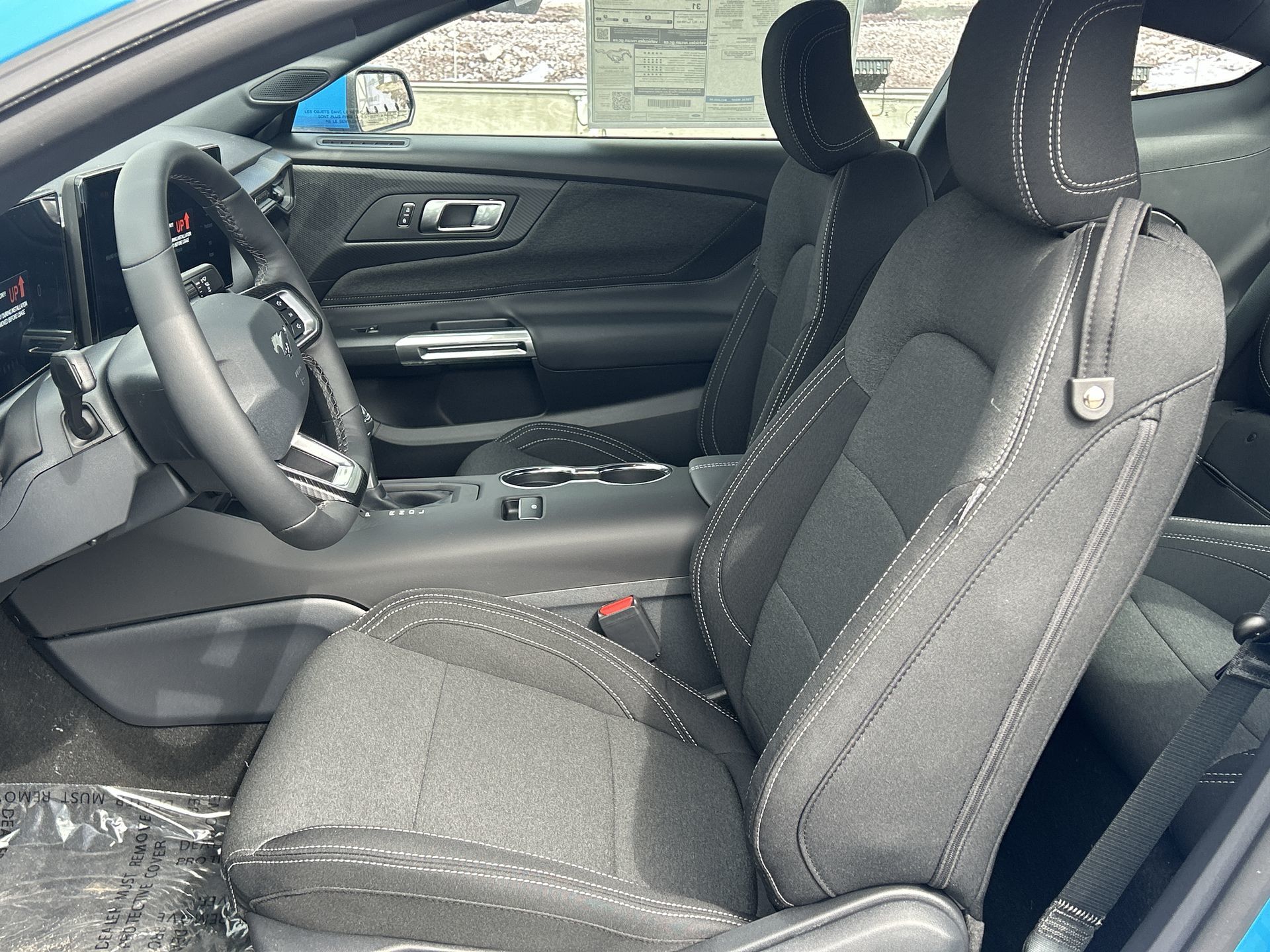 2025 Ford MUSTANG FASTBACK