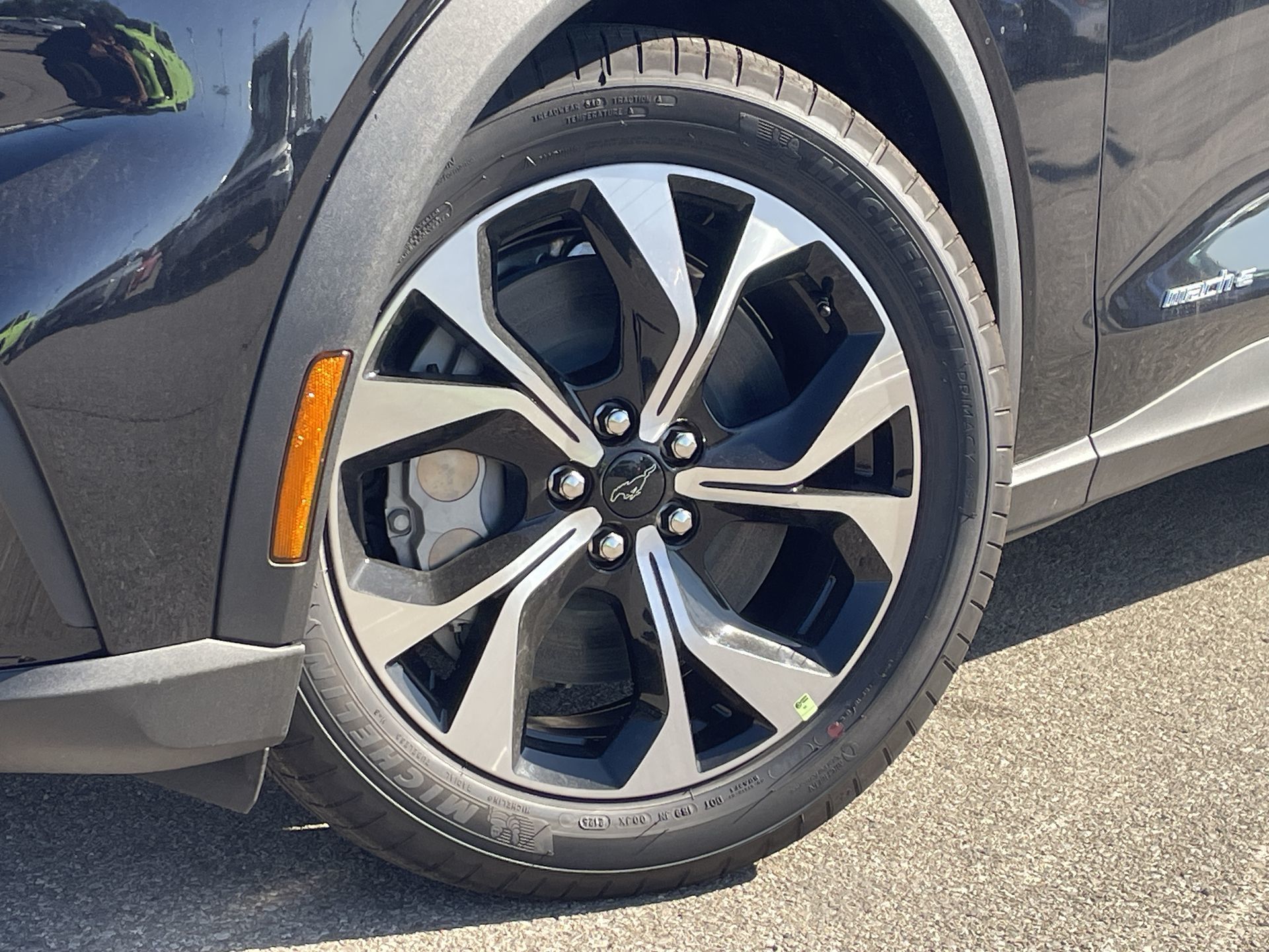 2025 Ford Mustang Mach-E