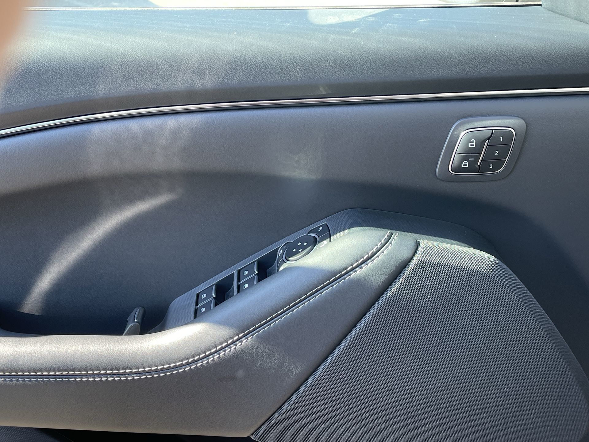 2025 Ford Mustang Mach-E