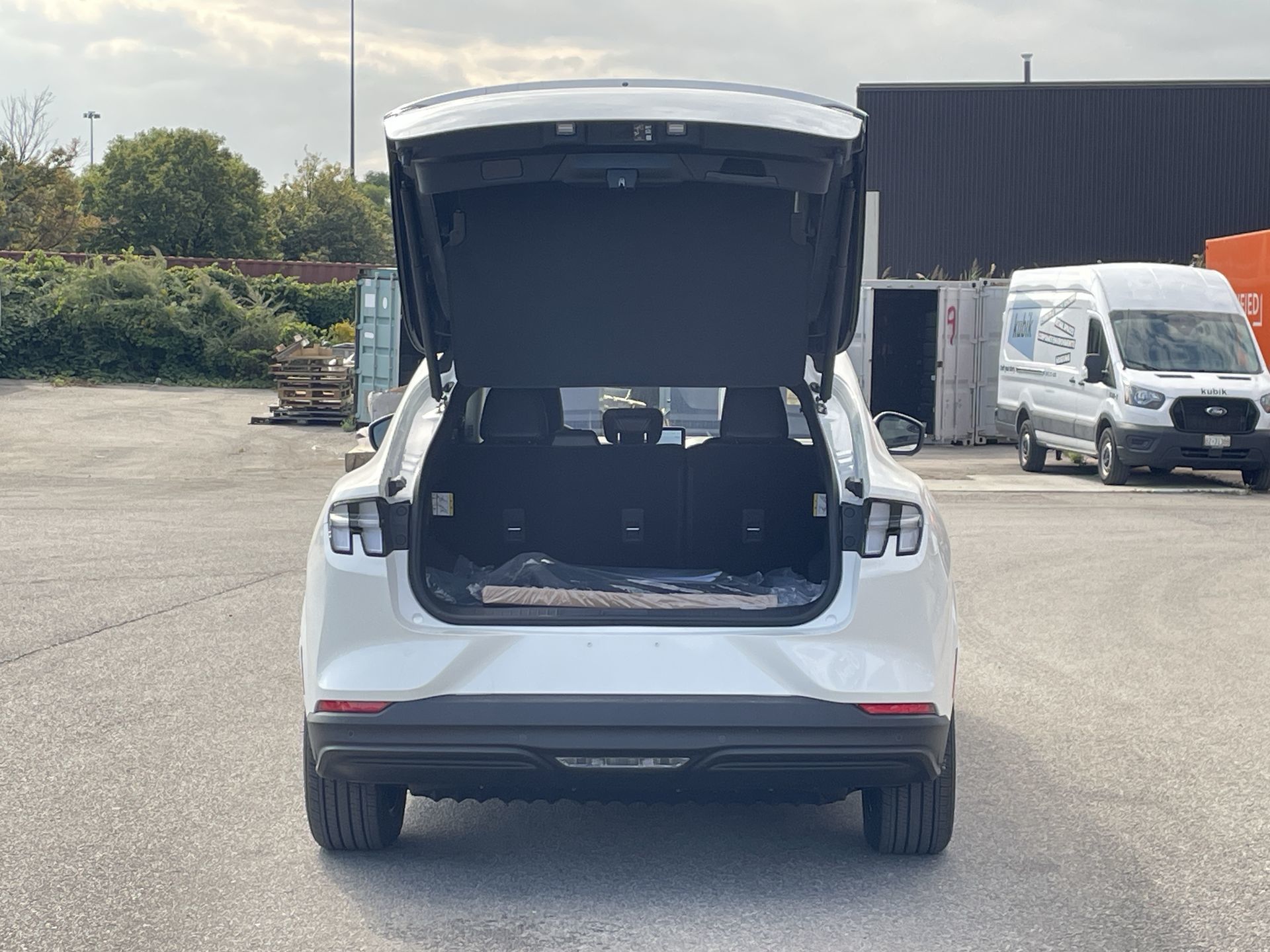 2025 Ford Mustang Mach-E