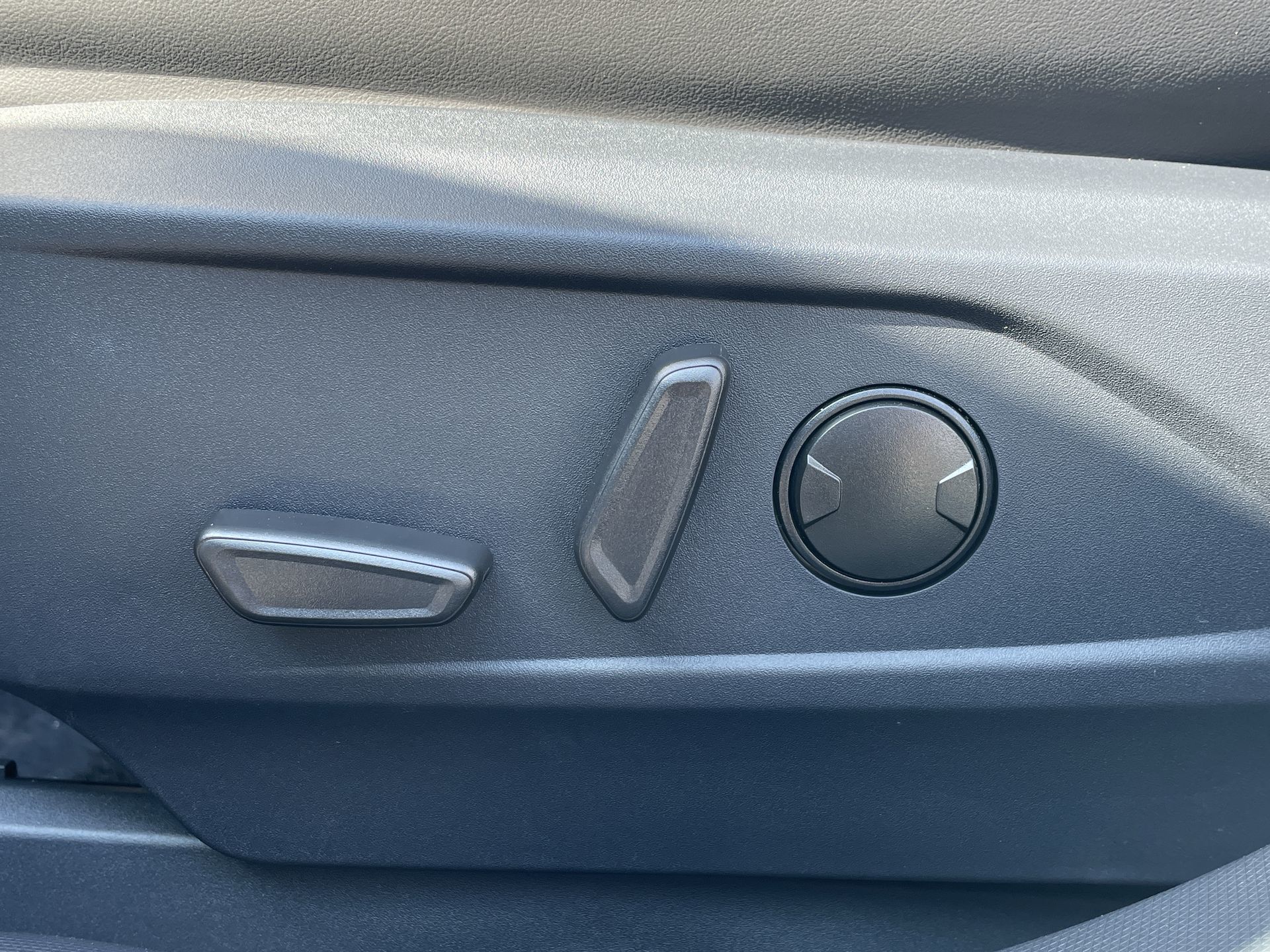 2025 Ford Mustang Mach-E