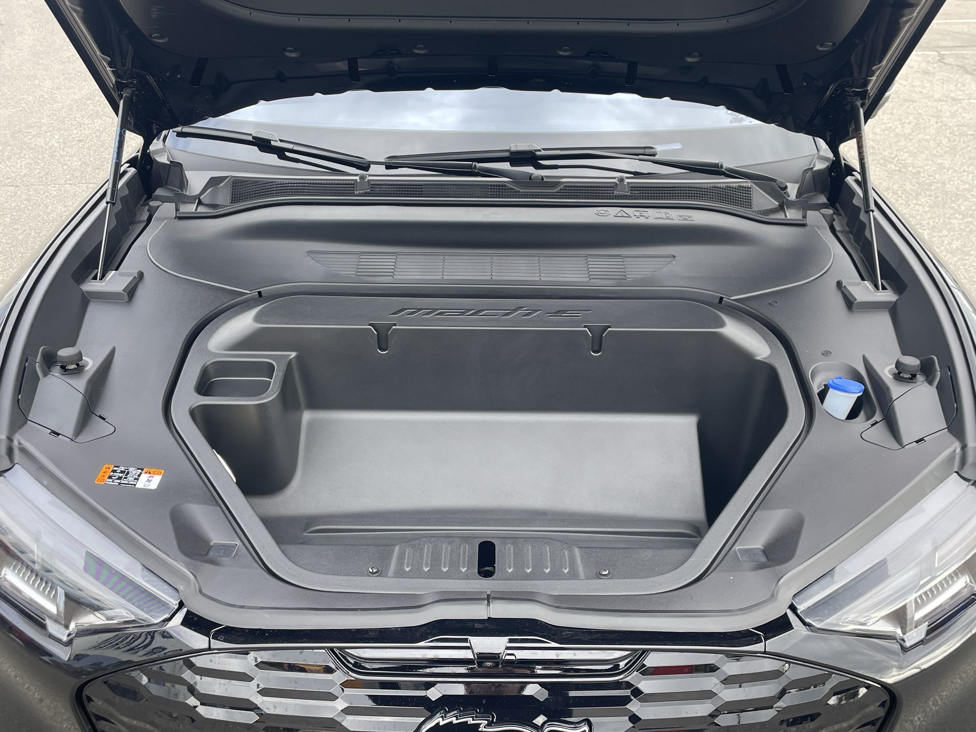 2025 Ford Mustang Mach-E