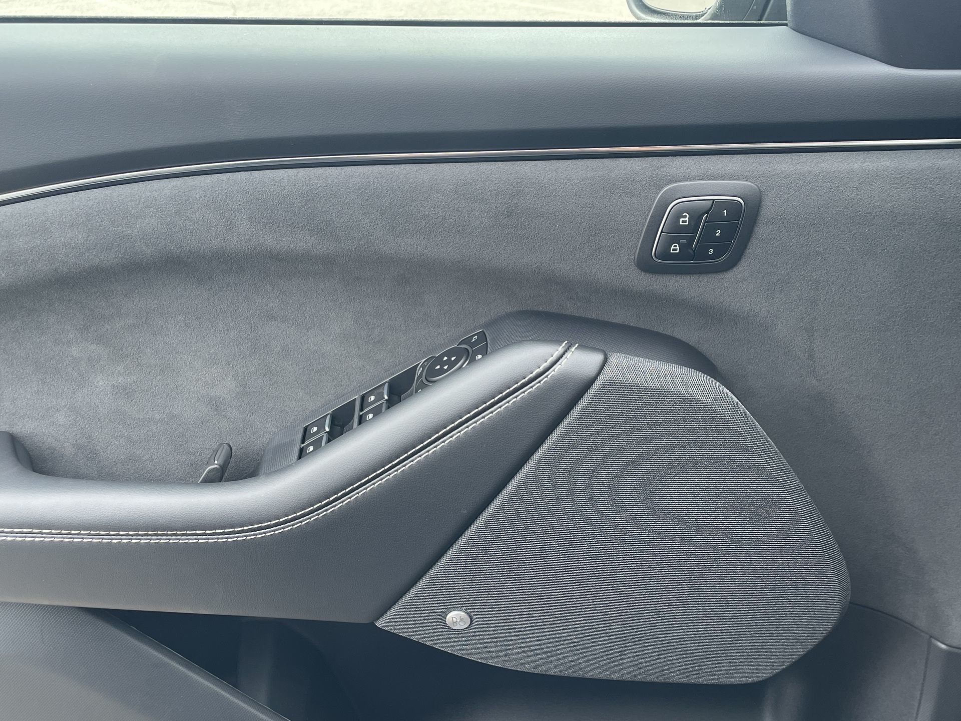 2025 Ford Mustang Mach-E