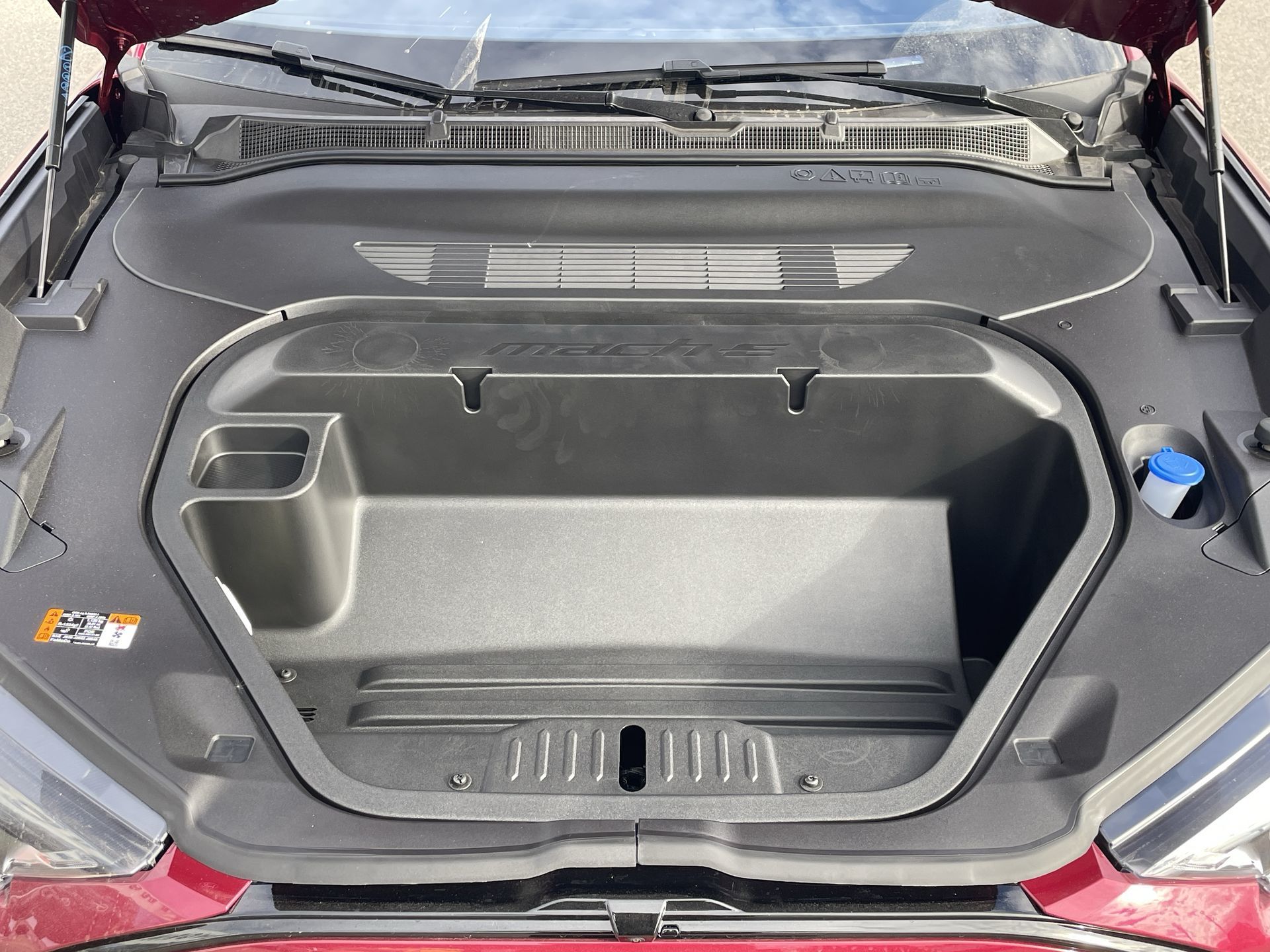 2025 Ford Mustang Mach-E