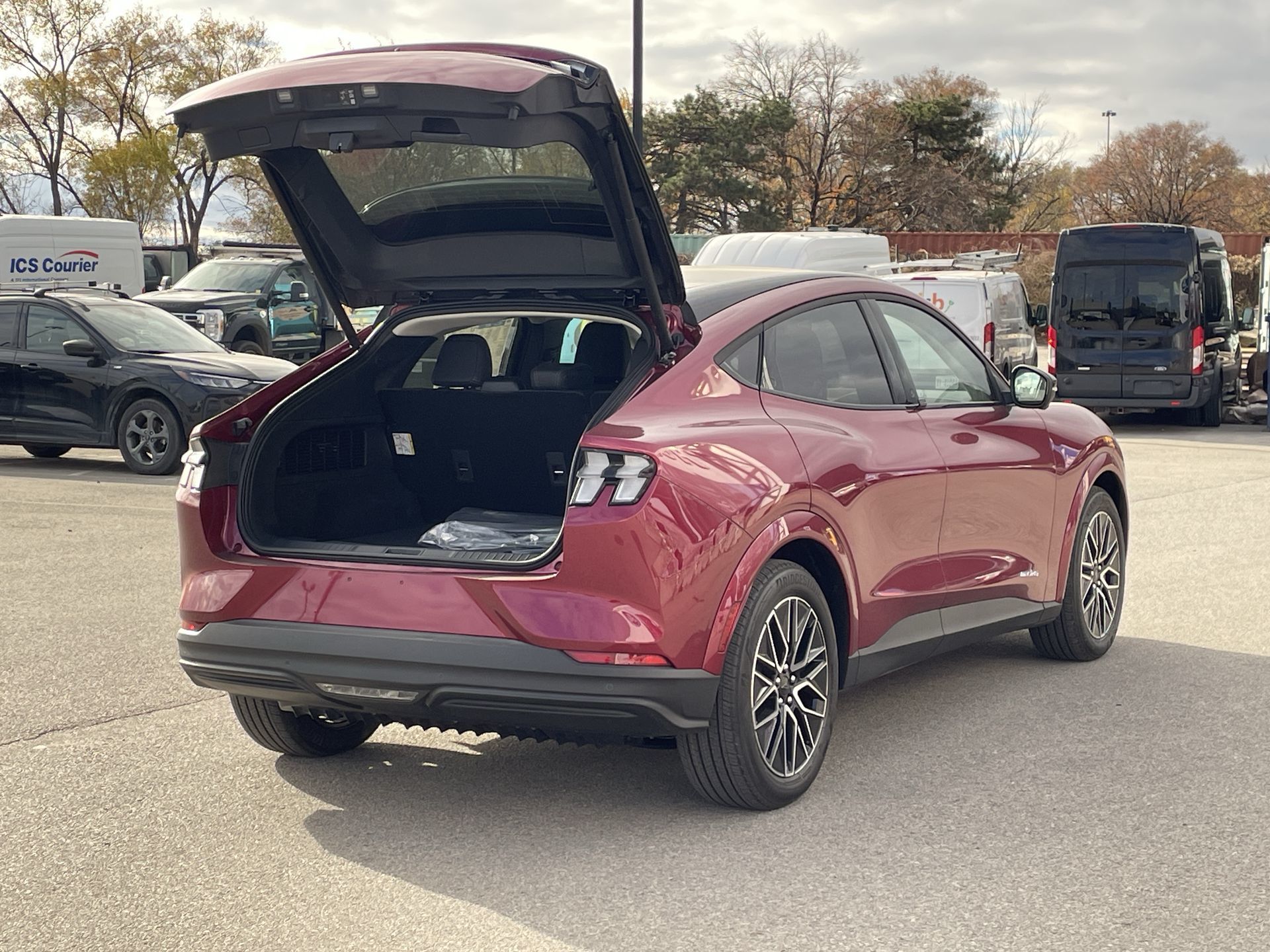 2025 Ford Mustang Mach-E