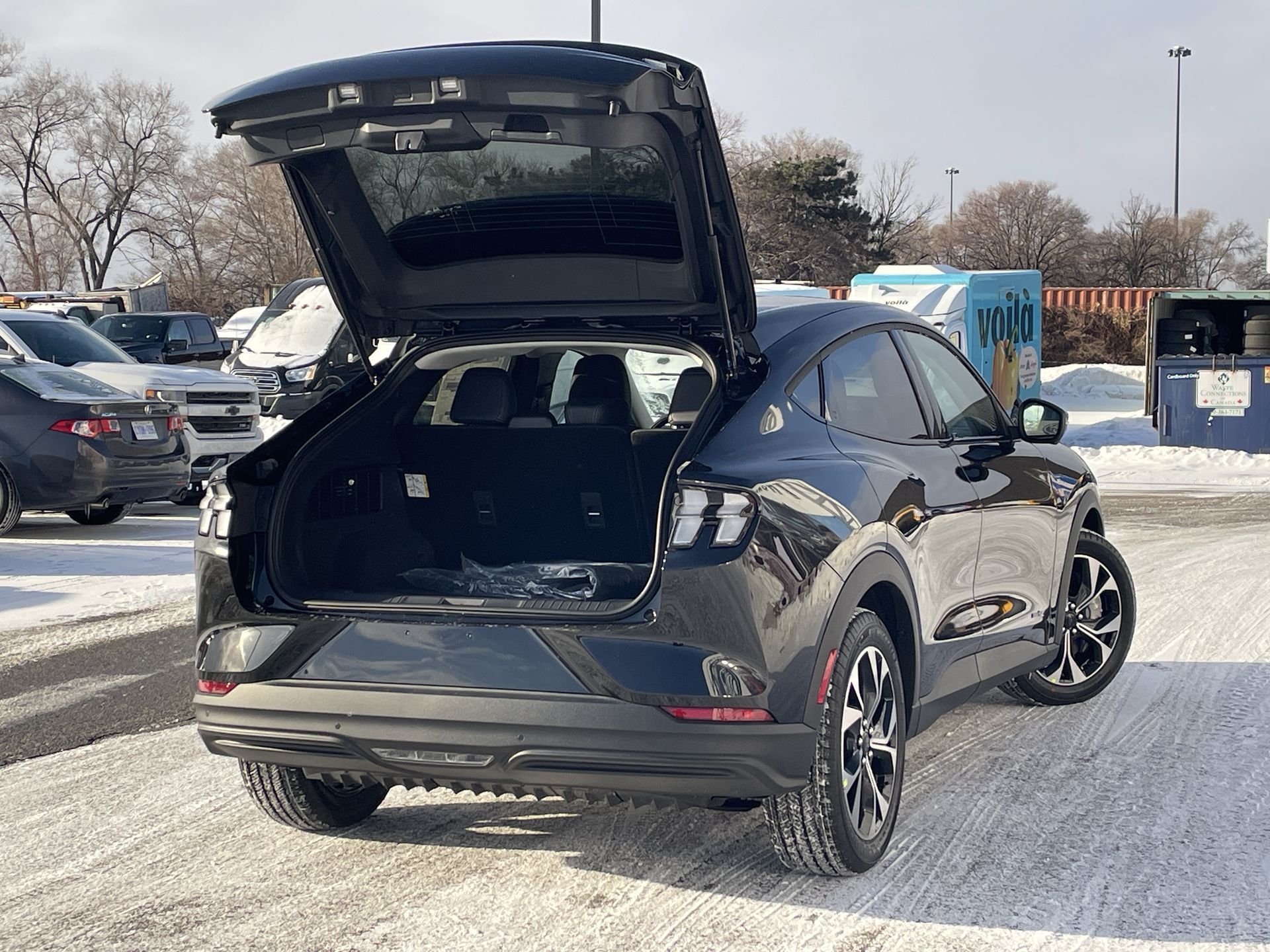 2025 Ford Mustang Mach-E