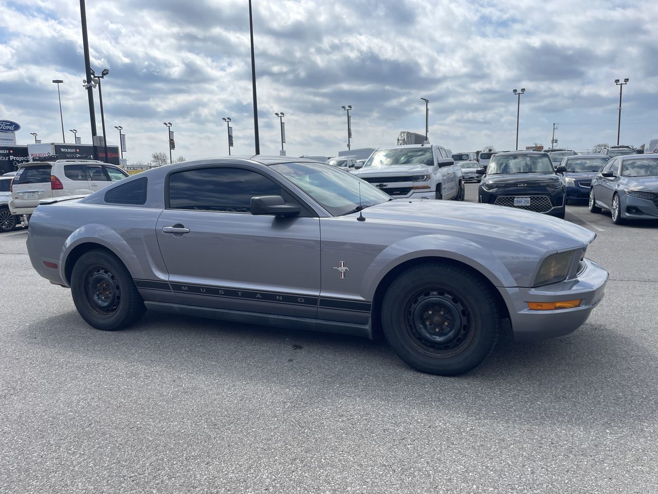 2007 Ford Mustang in Toronto, Ontario
