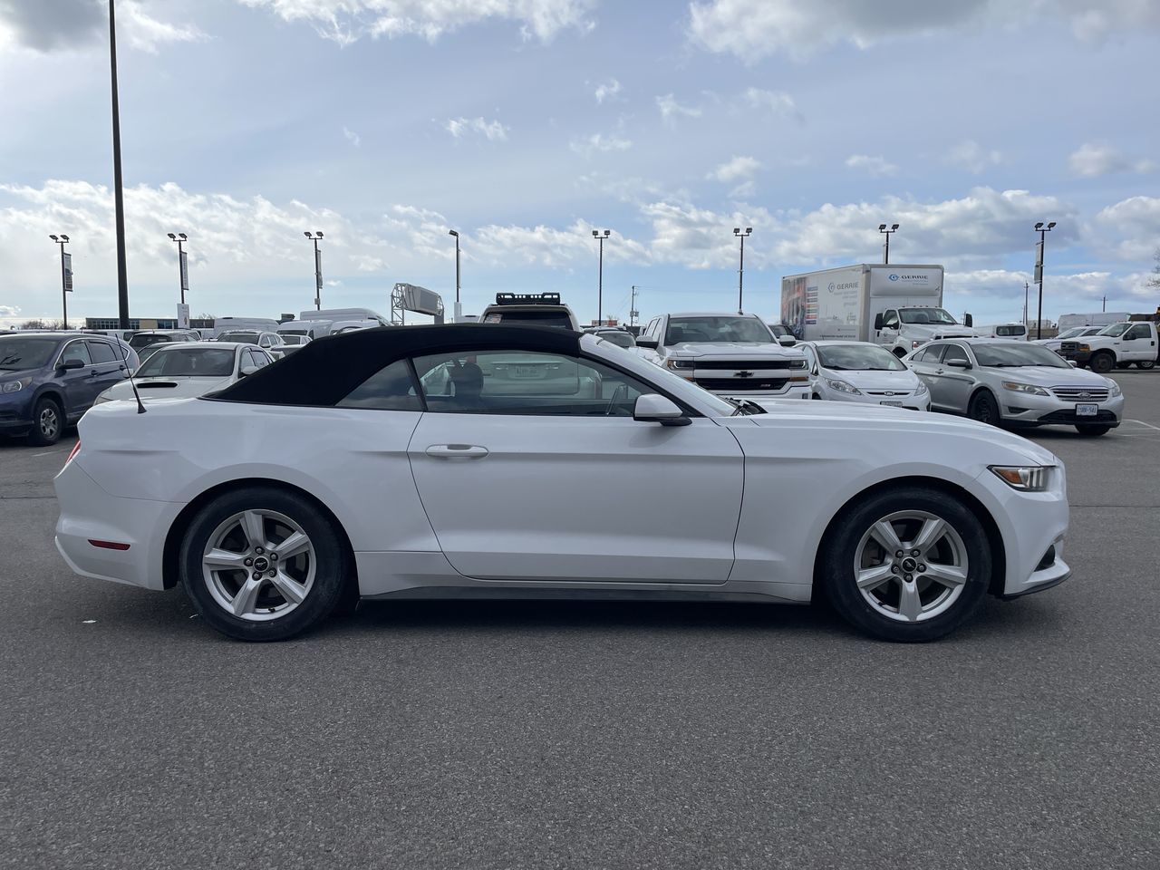 2016 Ford Mustang in Toronto, Ontario