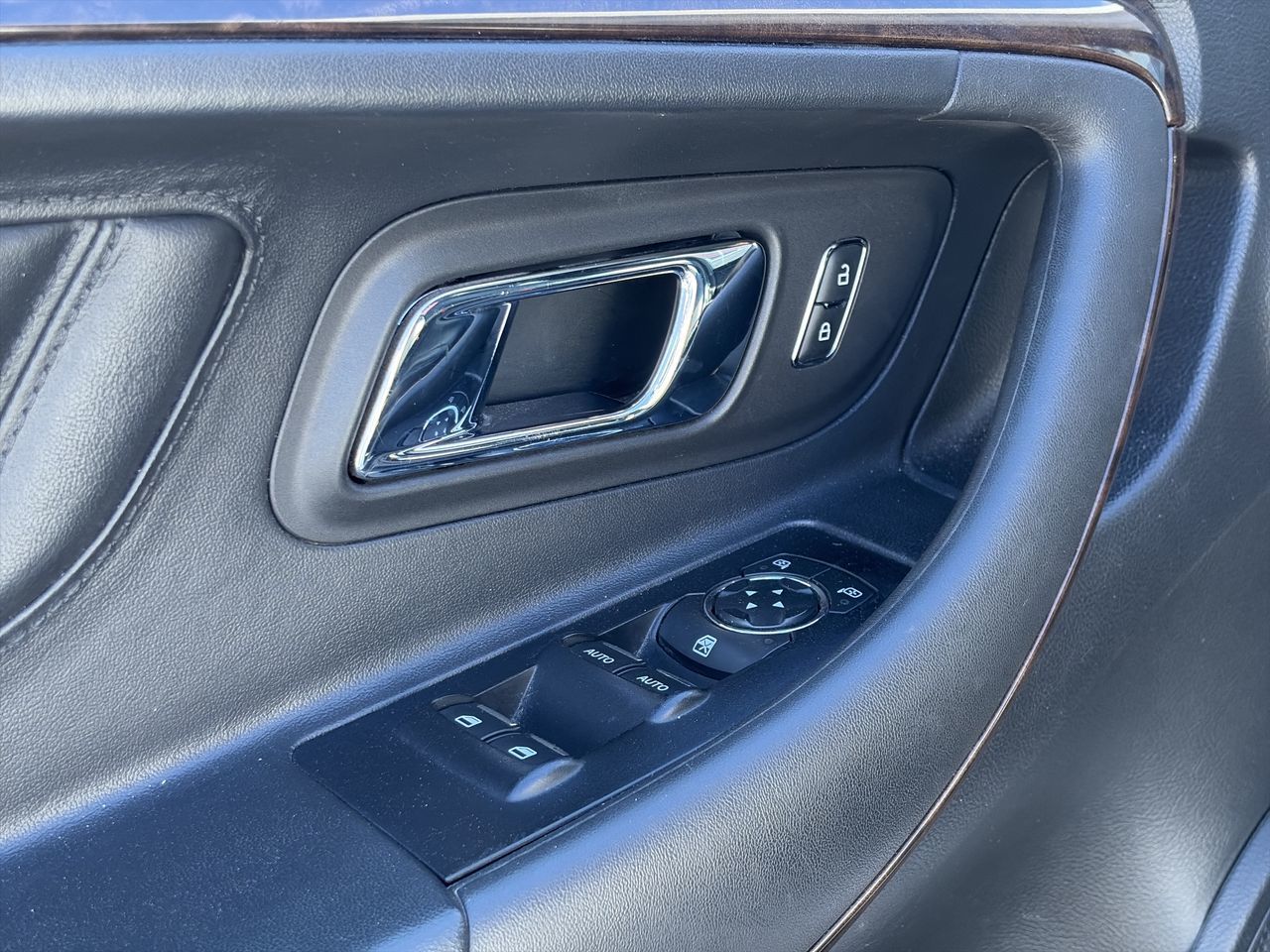 2018 Ford Taurus