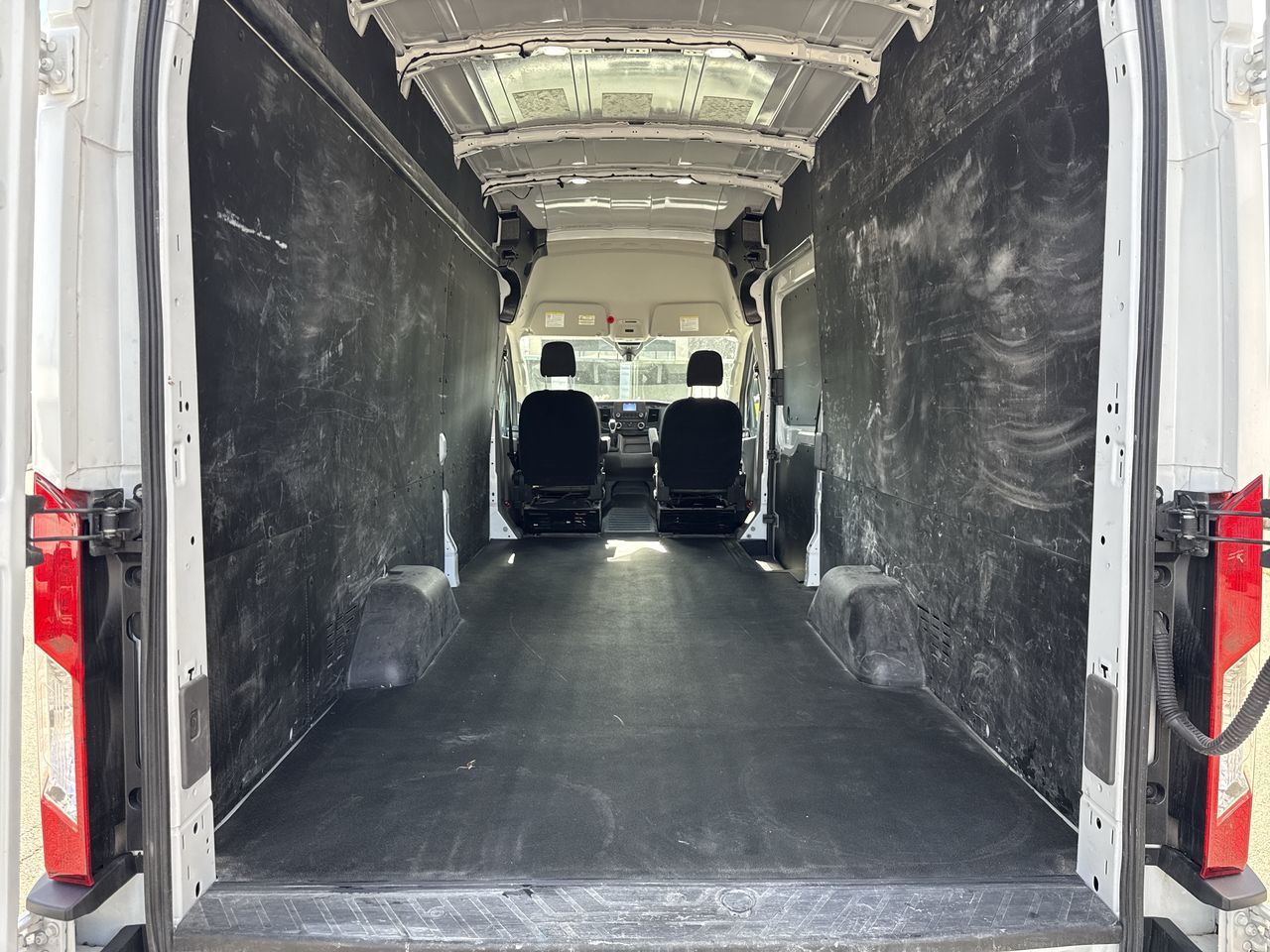 2023 Ford Transit 250 Cargo Van