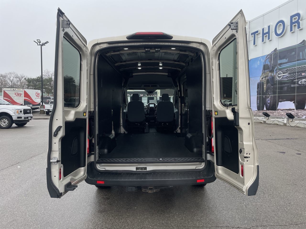 2018 Ford Transit 250 Van in Toronto, Ontario