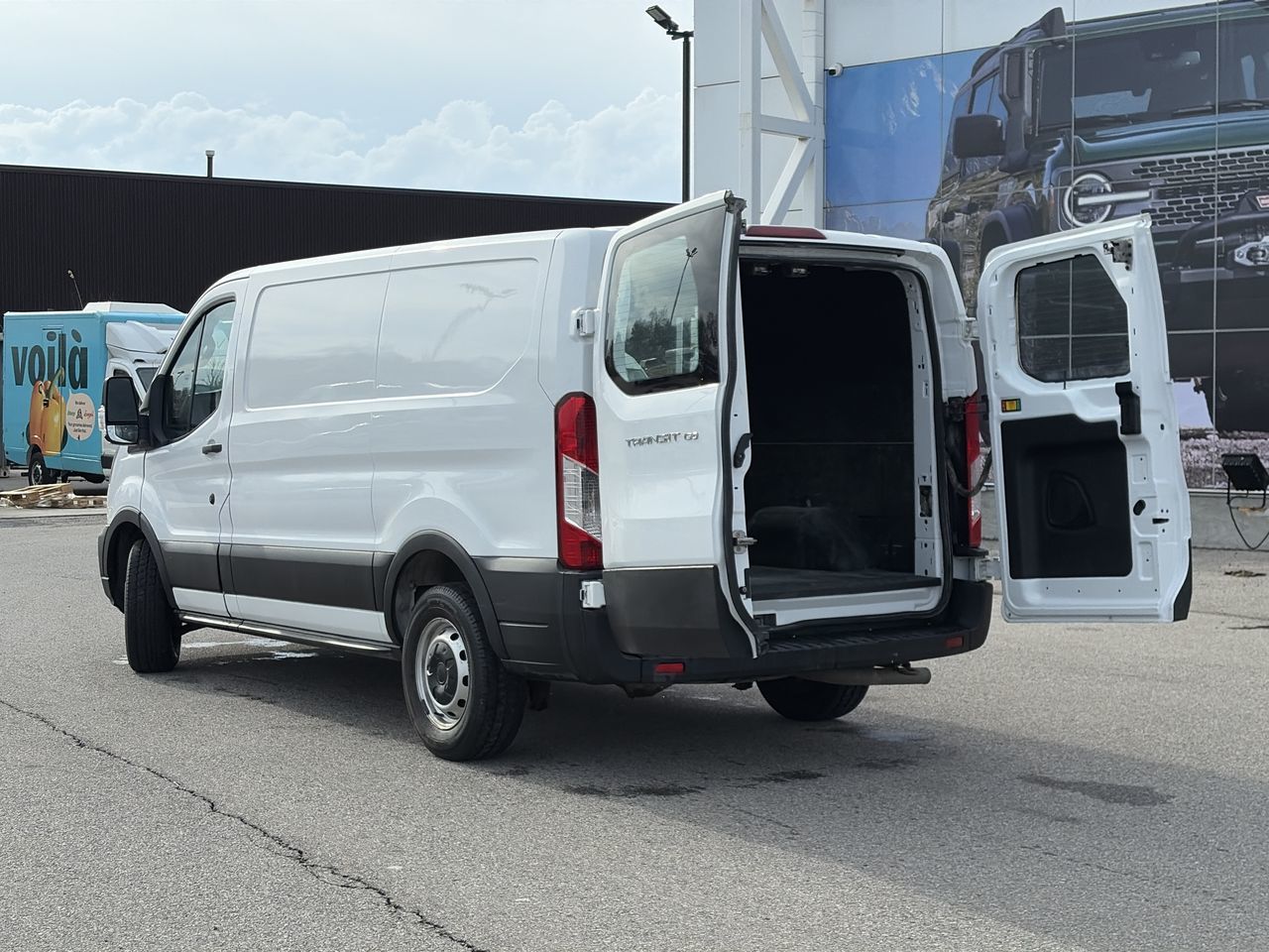 2024 Ford Transit Cargo Van