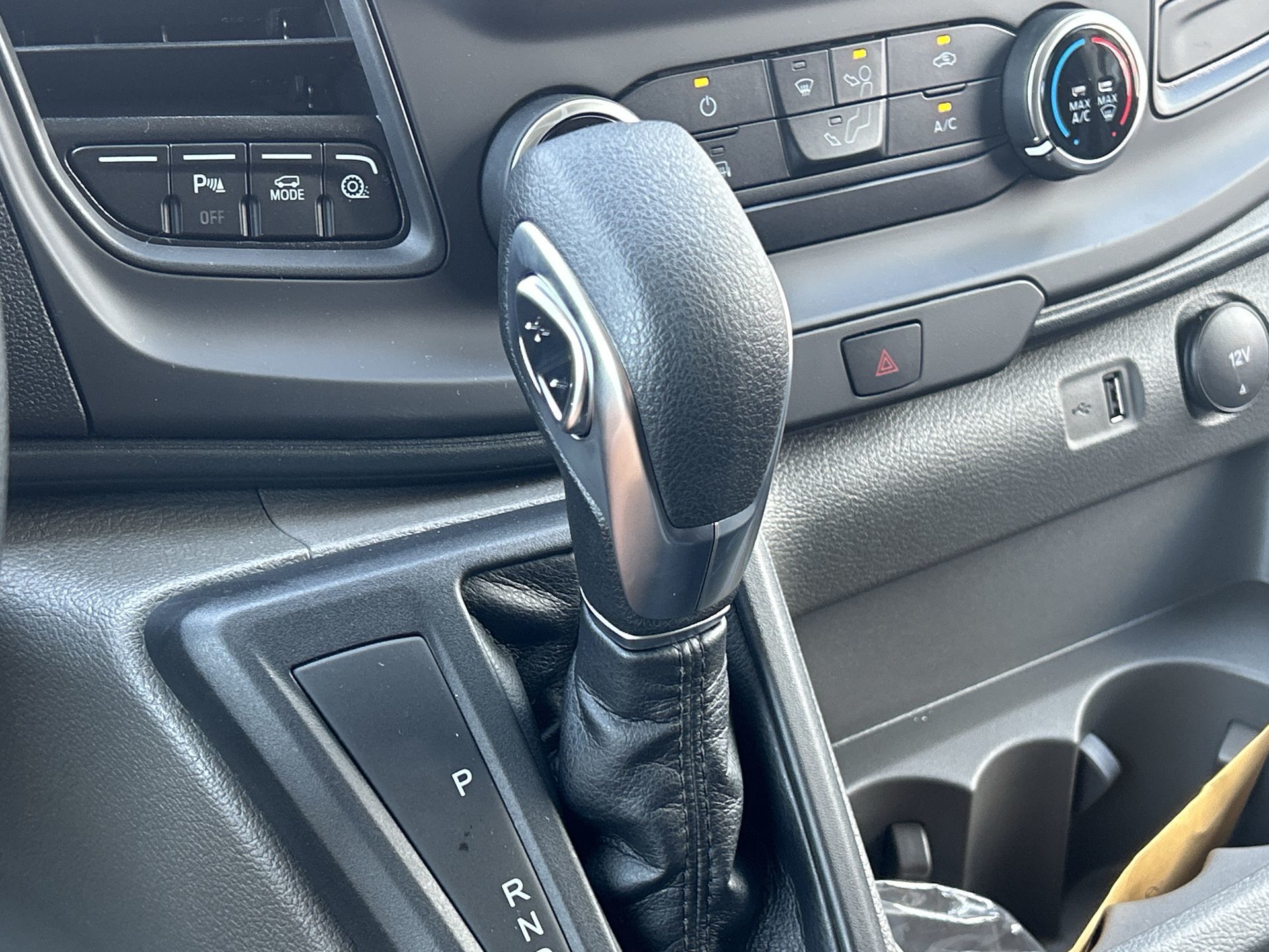 2025 Ford Transit Cargo Van in Toronto, Ontario