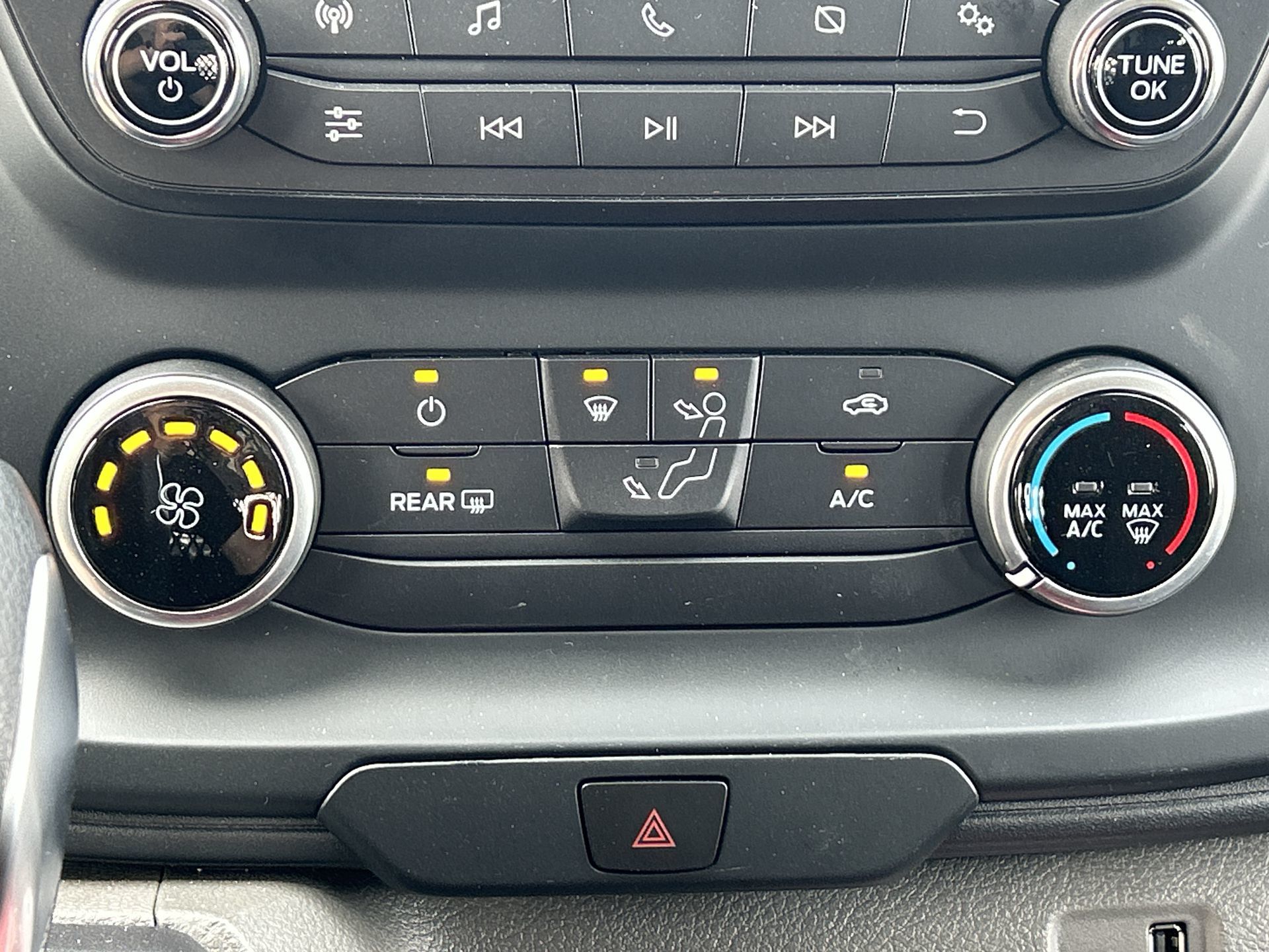 2024 Ford TRANSIT T150