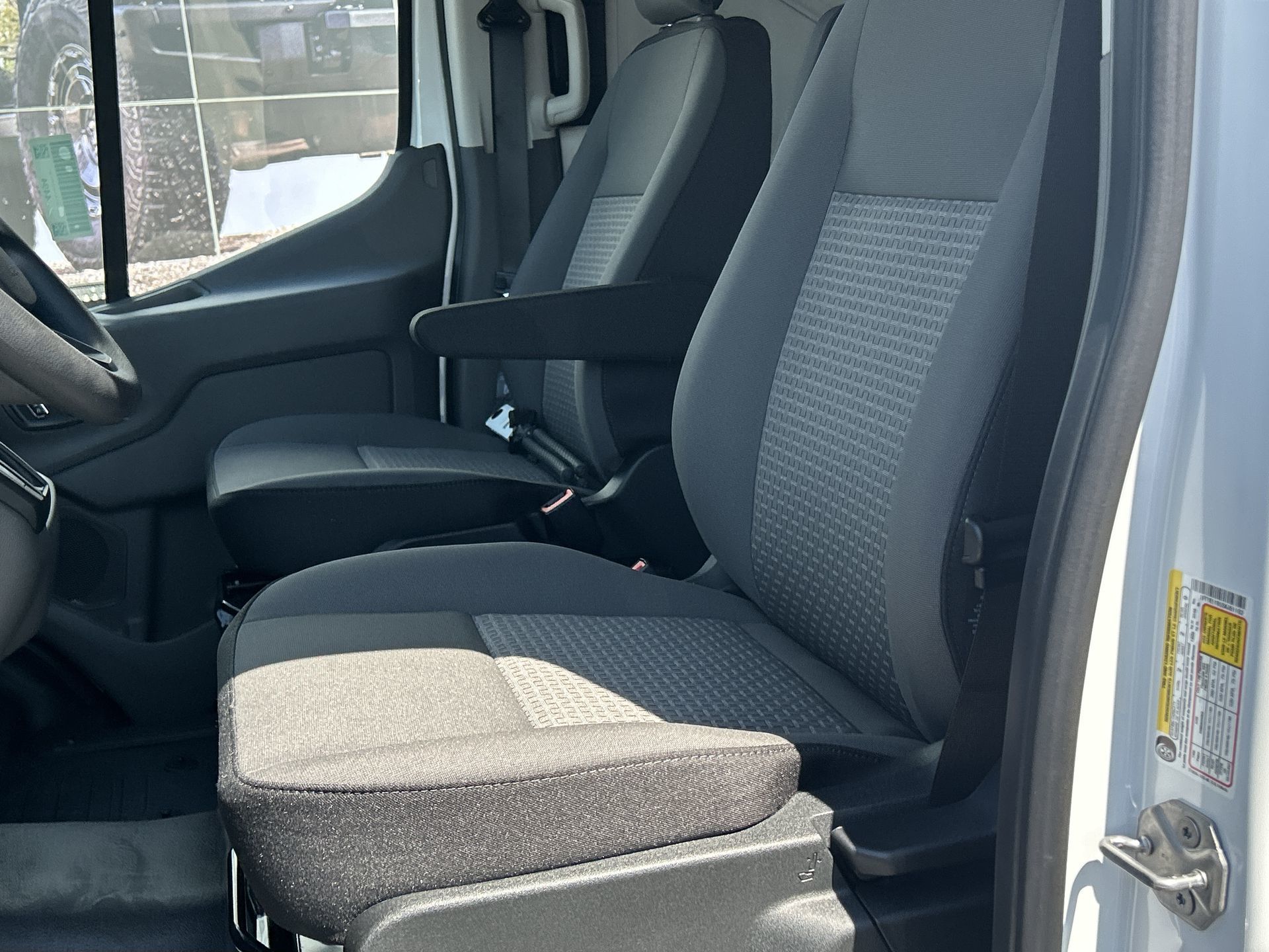 2025 Ford TRANSIT T150 in Toronto, Ontario
