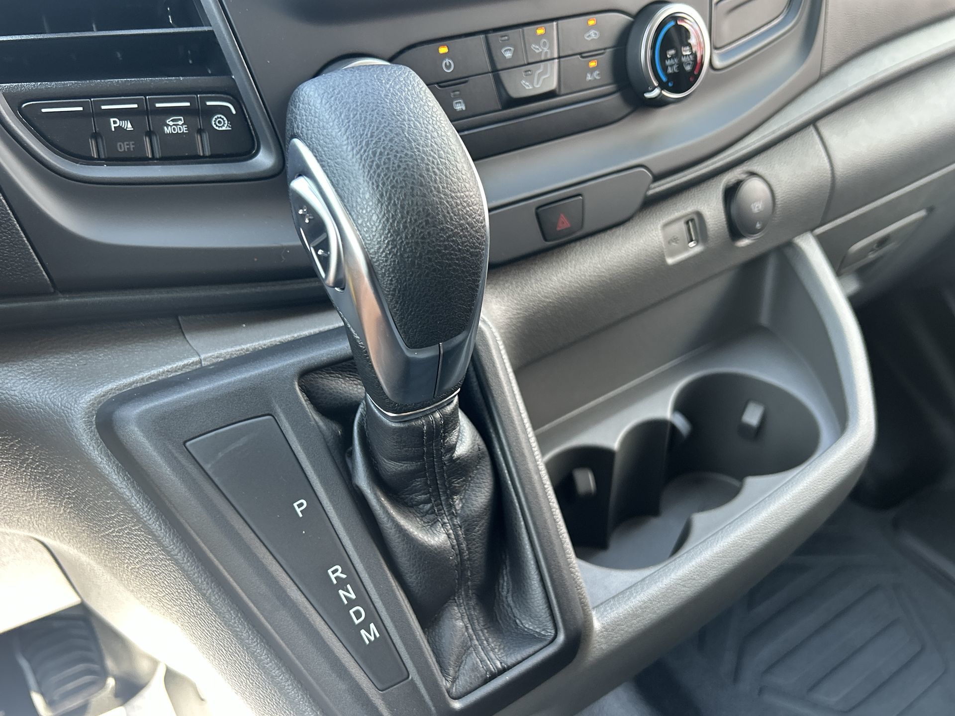2025 Ford TRANSIT T150 in Toronto, Ontario