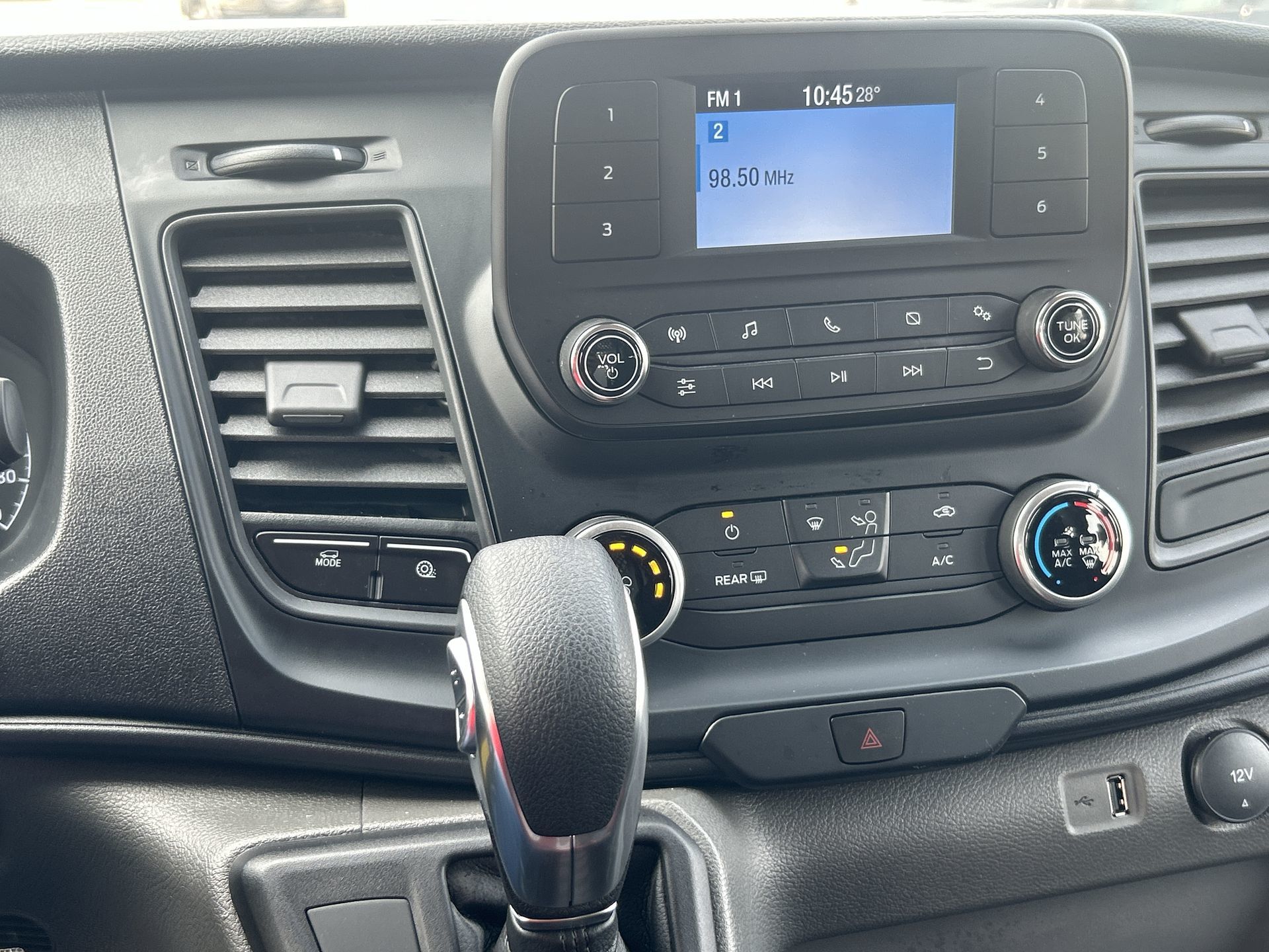 2024 Ford TRANSIT T250