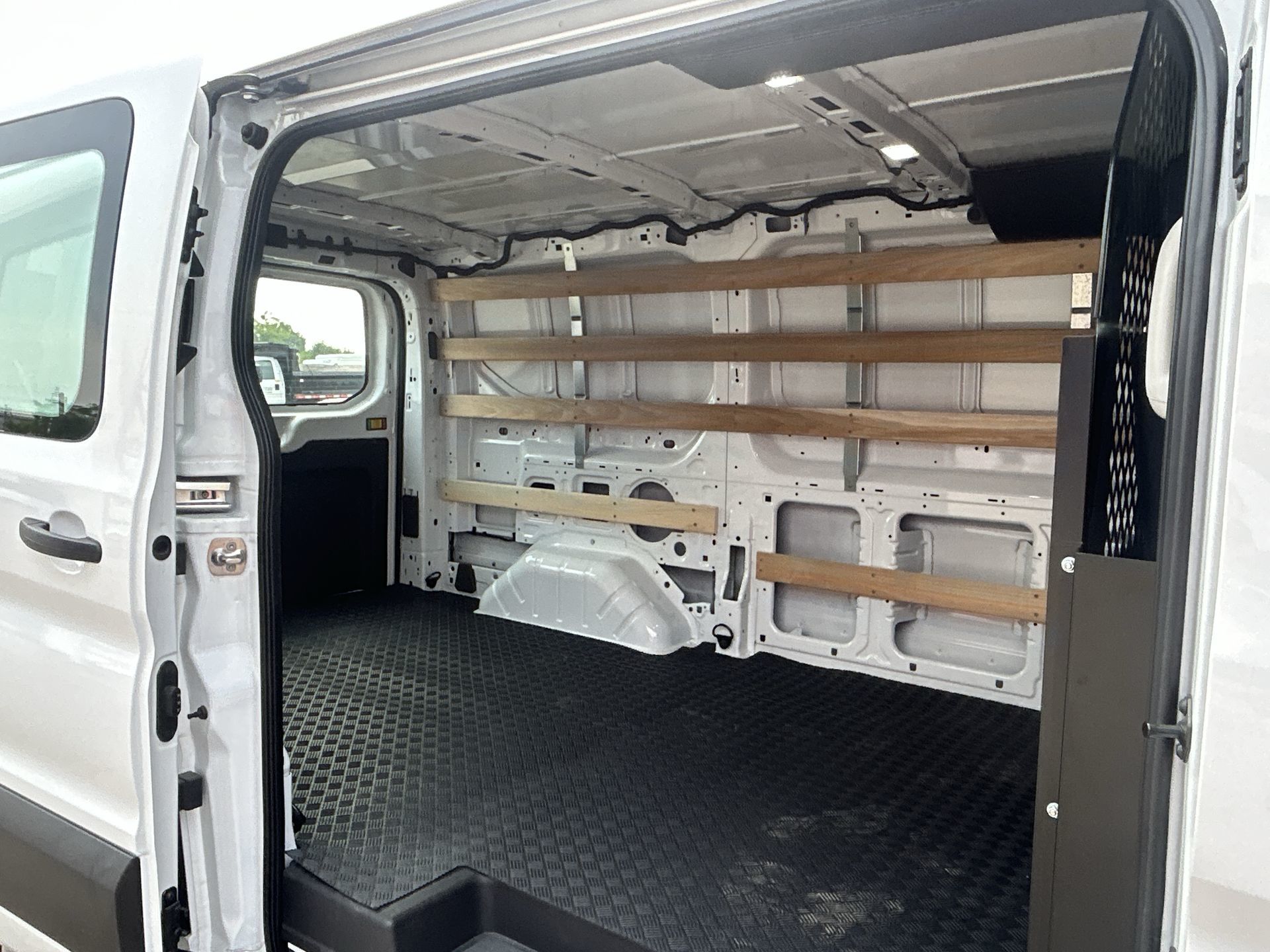 2024 Ford TRANSIT T250