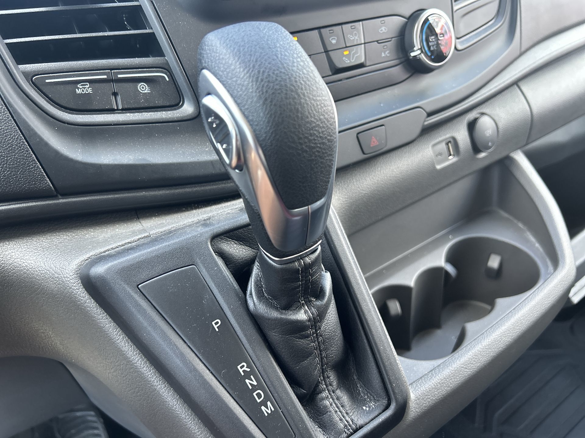 2024 Ford TRANSIT T250