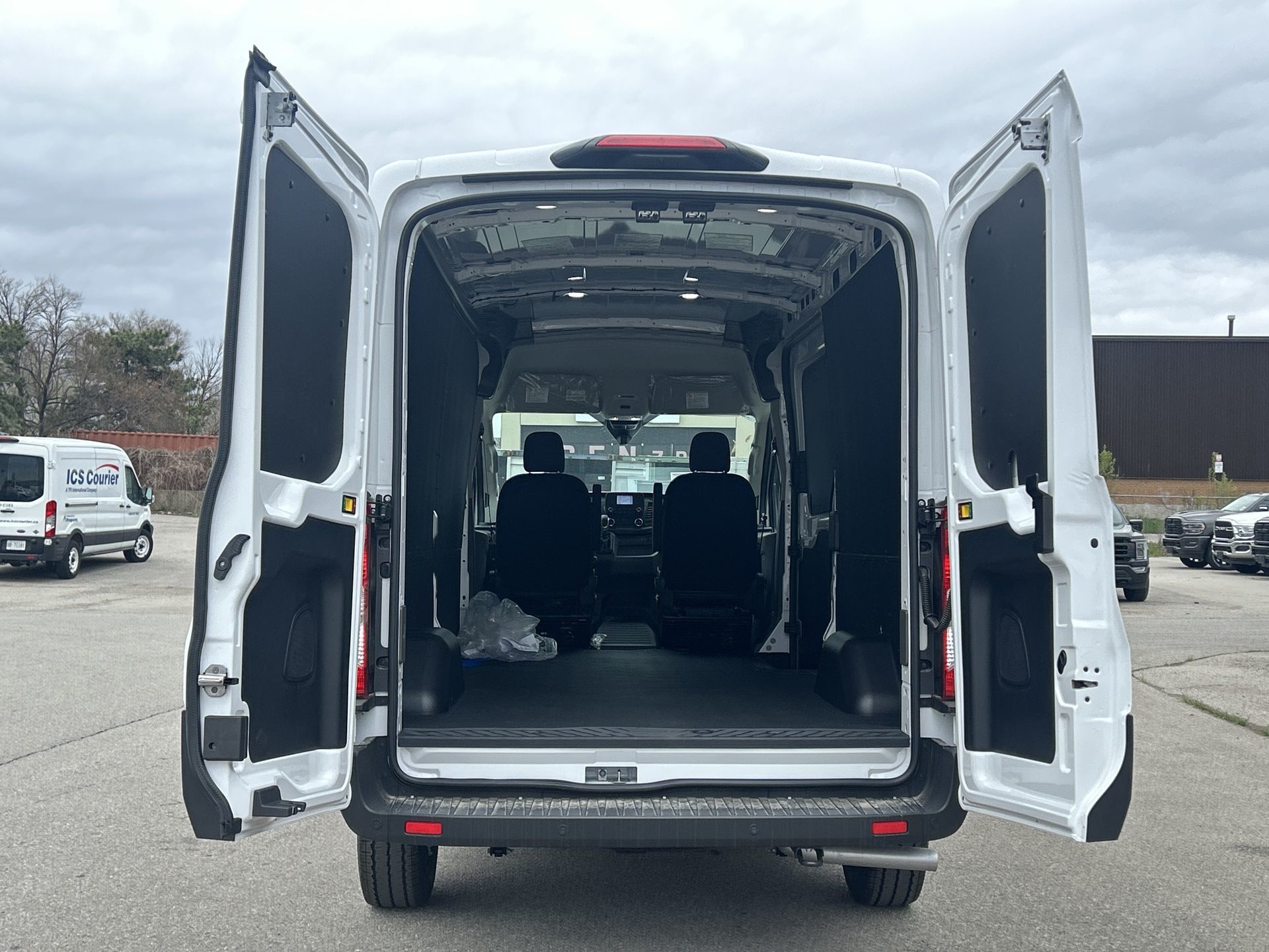 2025 Ford TRANSIT T250 in Toronto, Ontario