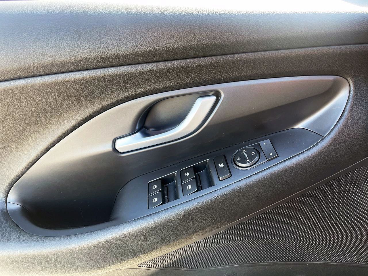 2018 Hyundai Elantra GT in Toronto, Ontario