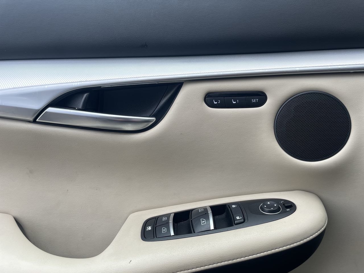 Infiniti QX50  2019
