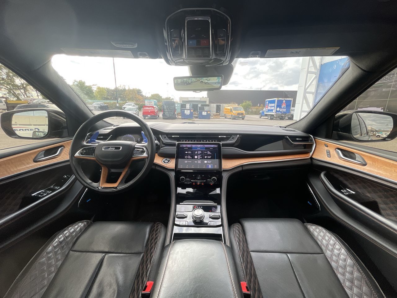 2022 Jeep Grand Cherokee in Toronto, Ontario