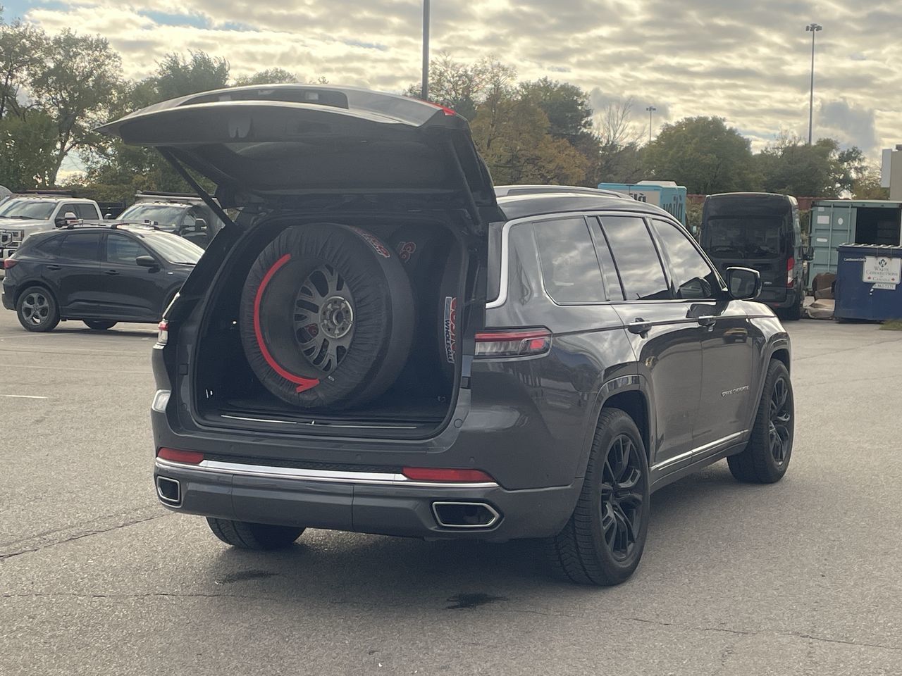 2022 Jeep Grand Cherokee in Toronto, Ontario