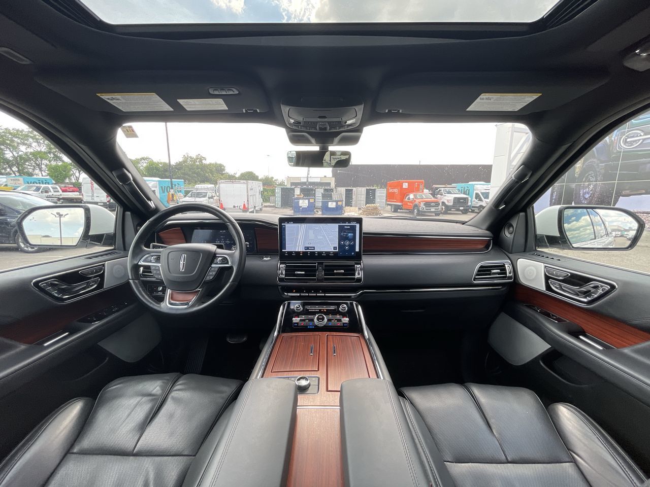 Lincoln Navigator L  2024 à Toronto, Ontario