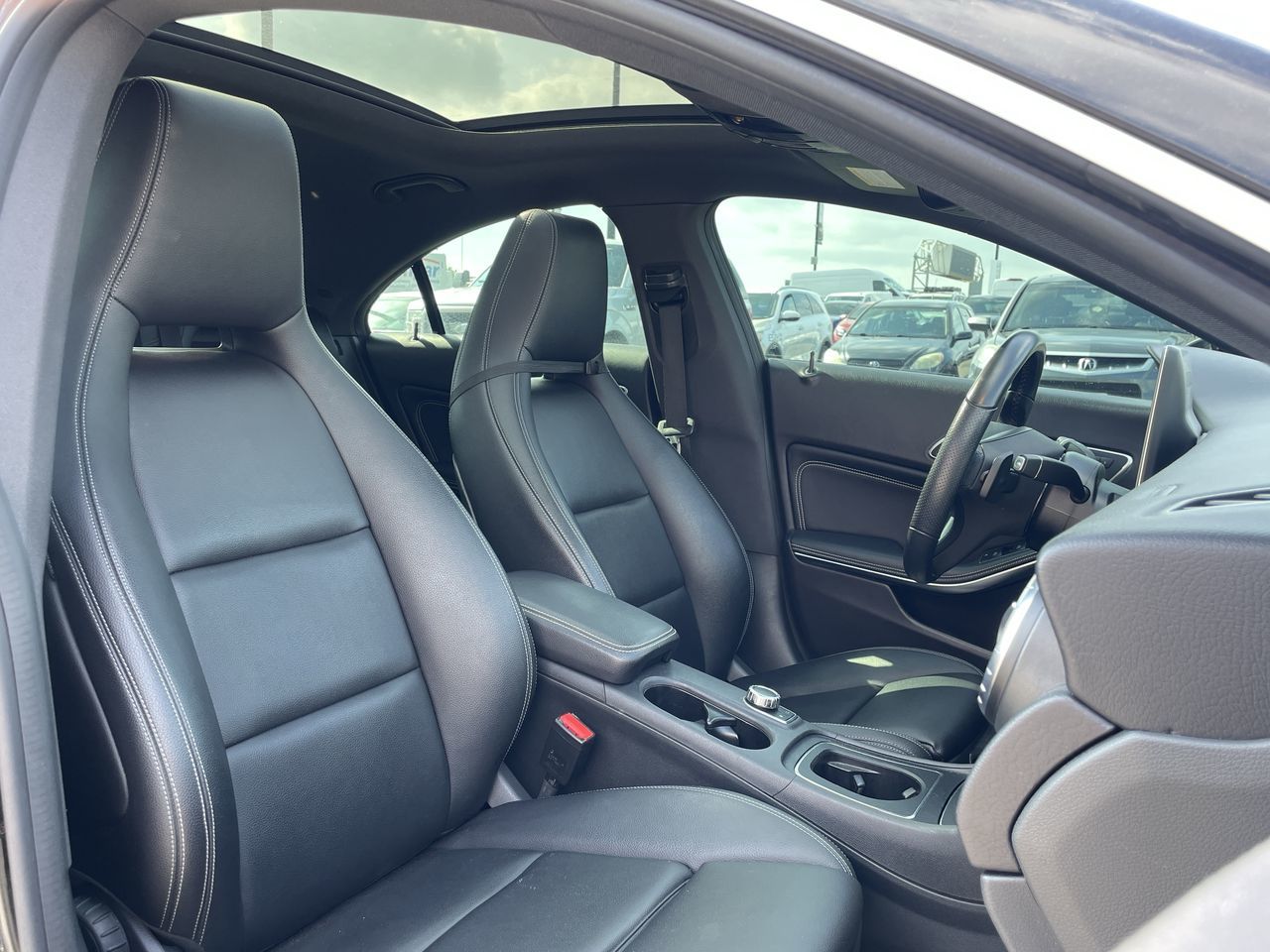 Mercedes-Benz CLA250  2019 à Toronto, Ontario
