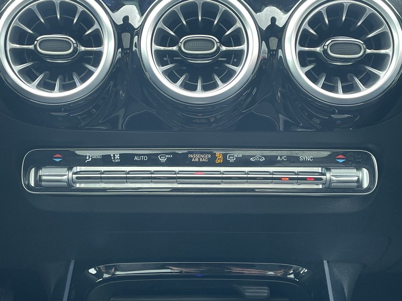 2024 Mercedes-Benz GLA250