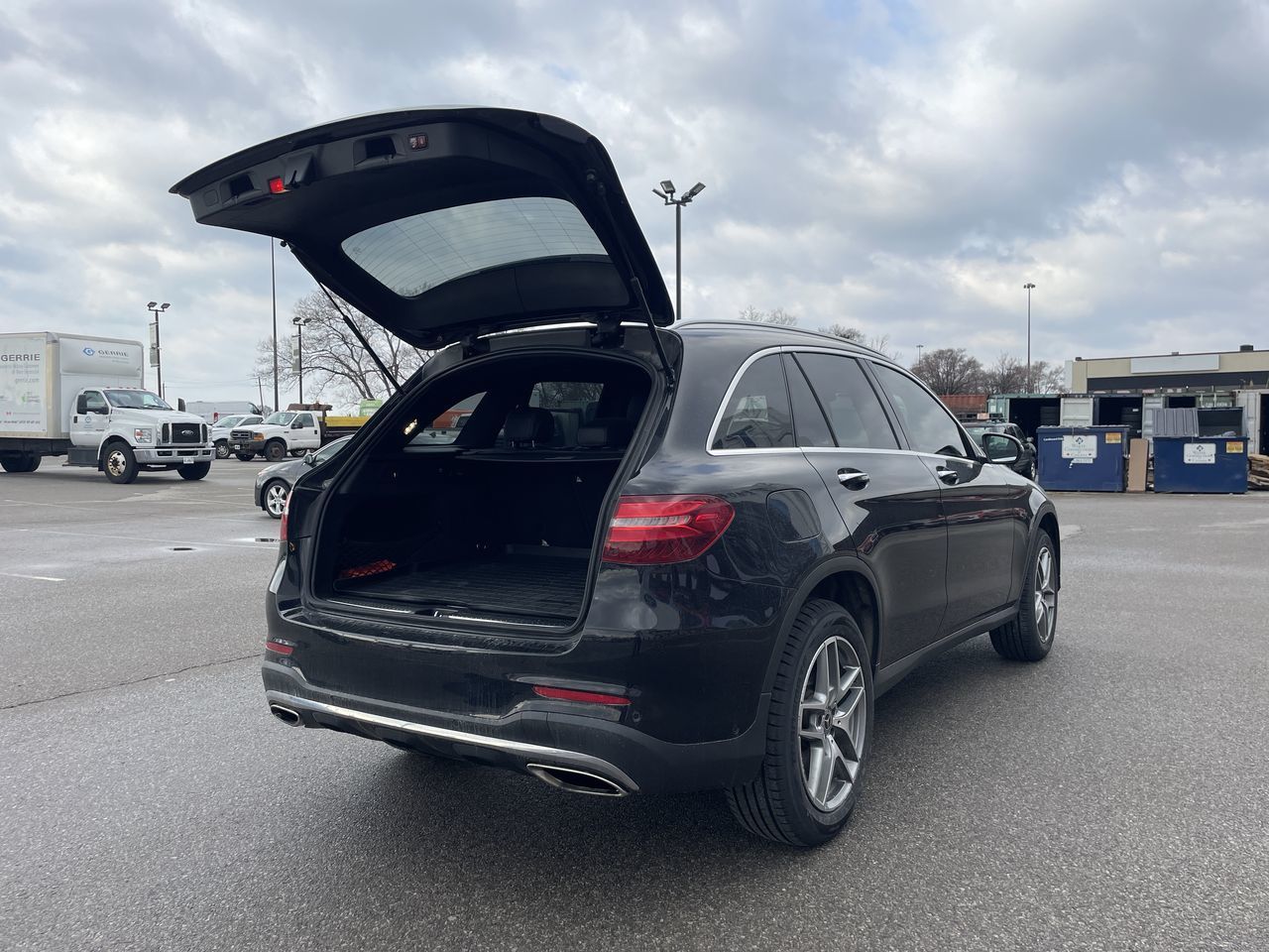 Mercedes-Benz GLC300  2019 à Toronto, Ontario