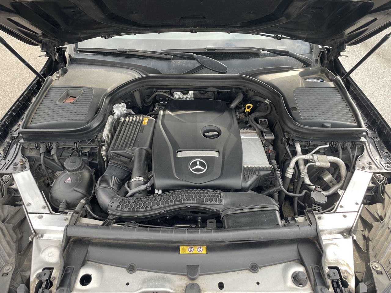 Mercedes-Benz GLC300  2019 à Toronto, Ontario