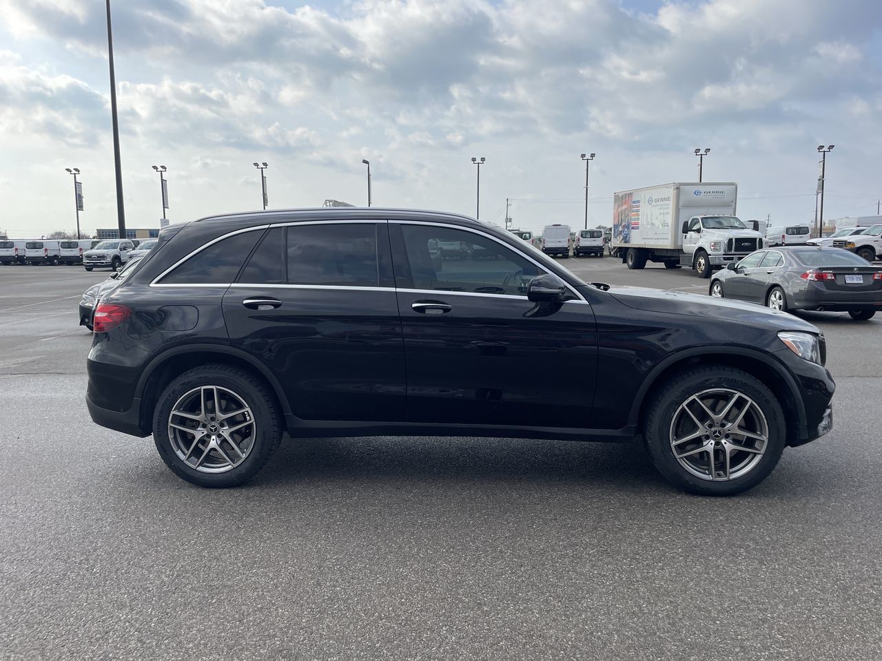 Mercedes-Benz GLC300  2019 à Toronto, Ontario