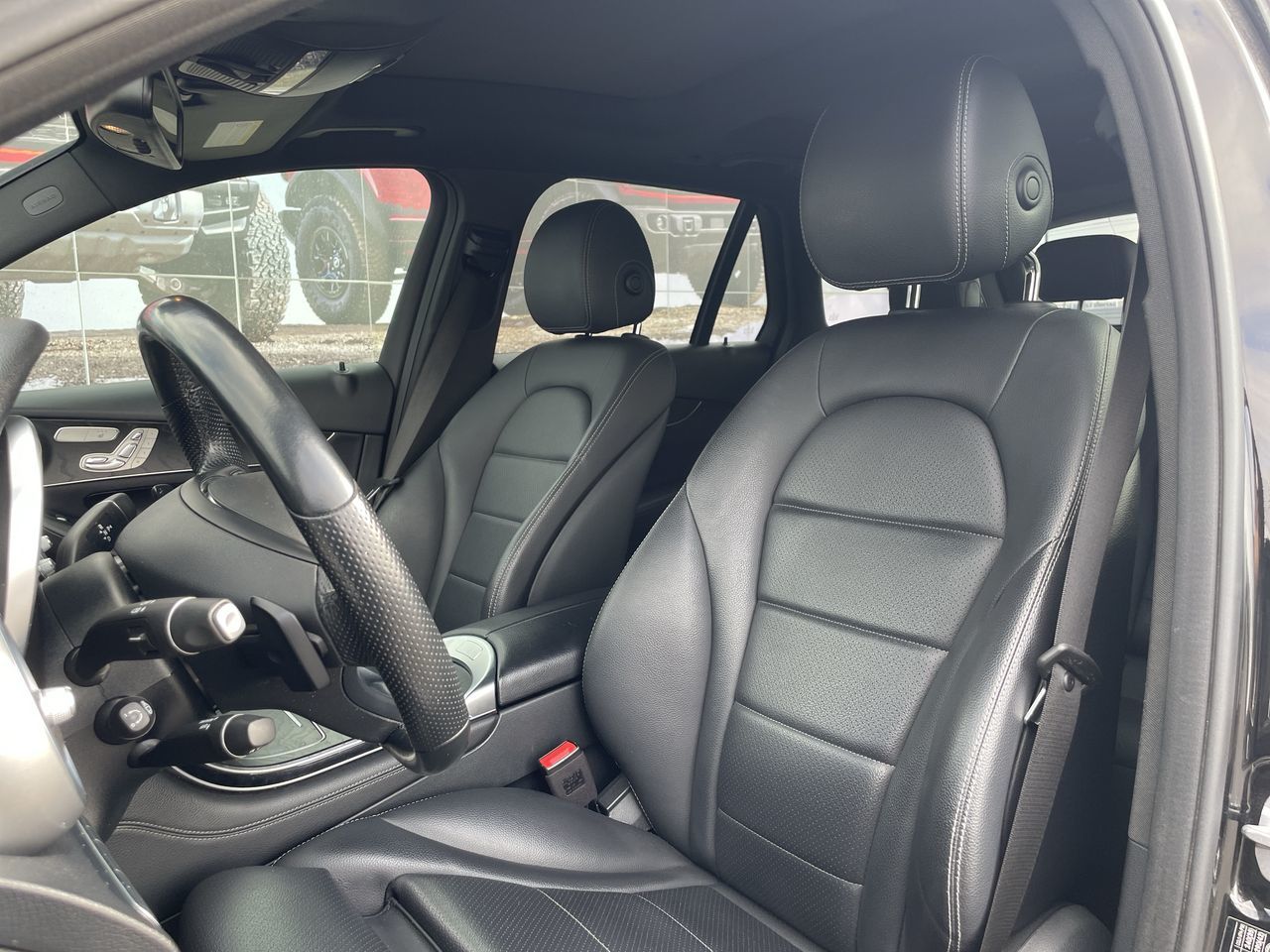 Mercedes-Benz GLC300  2019 à Toronto, Ontario