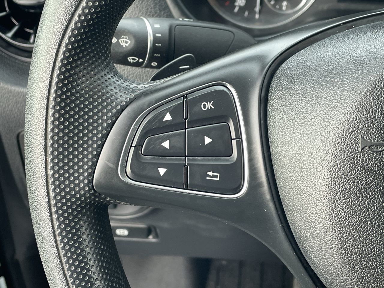 2023 Mercedes-Benz Metris Cargo Van 135