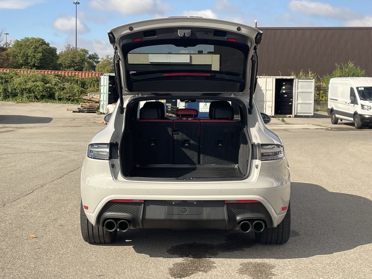 2023 Porsche Macan in Toronto, Ontario