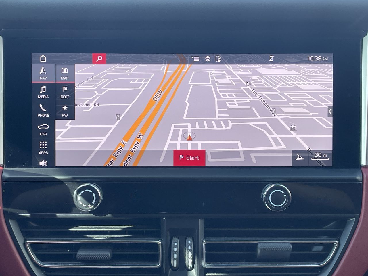 2023 Porsche Macan in Toronto, Ontario